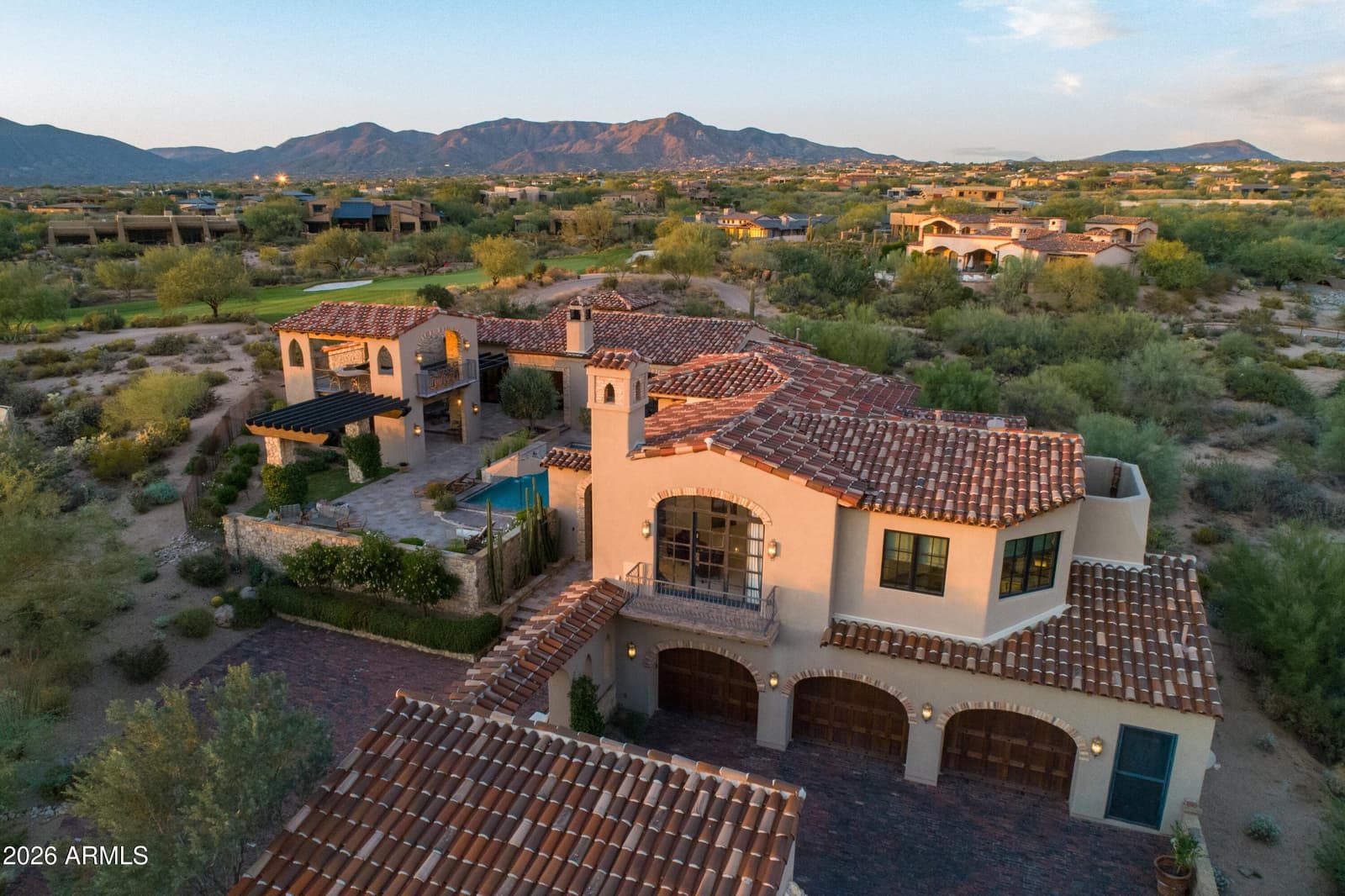 10832 E WINTER SUN Drive, Scottsdale, AZ 85262 — photo 3 of 60