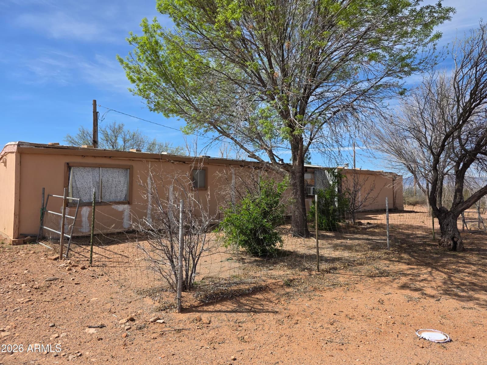 1733 N GUNSMOKE Avenue, Sierra Vista, AZ 85635 — photo 7 of 43