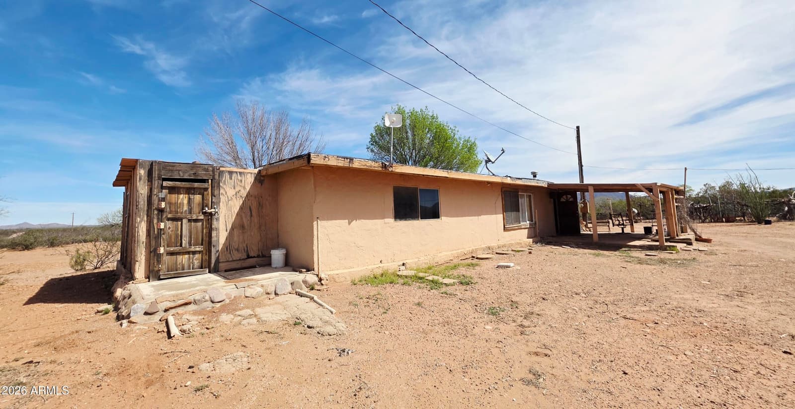 1733 N GUNSMOKE Avenue, Sierra Vista, AZ 85635 — photo 2 of 43