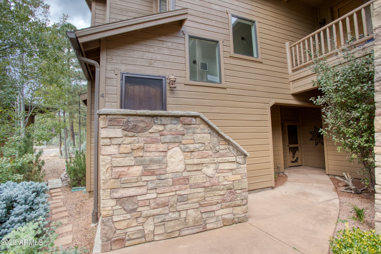 3700 W BLACK OAK Loop A4, Show Low, AZ 85901 — photo 1 of 25