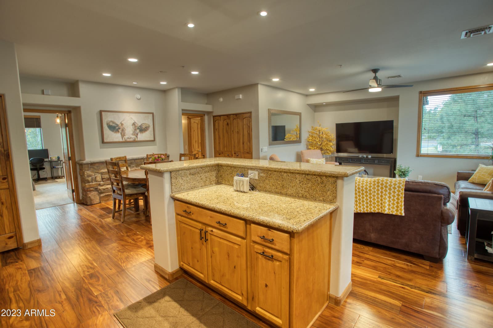 3700 W BLACK OAK Loop A4, Show Low, AZ 85901 — photo 5 of 25