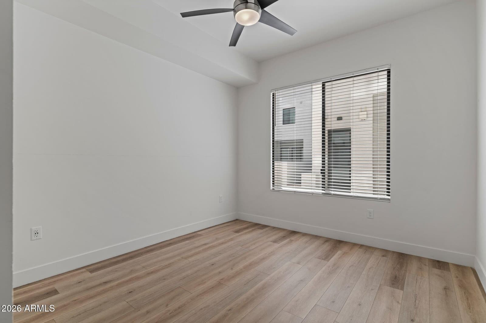 7300 E EARLL Drive 1018, Scottsdale, AZ 85251 — photo 17 of 43
