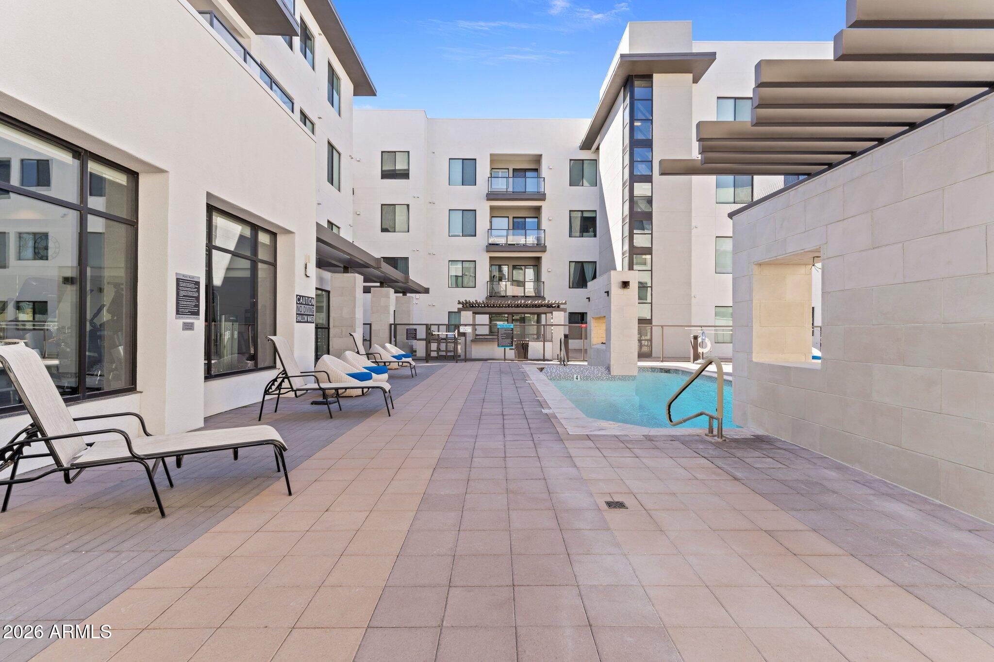 7300 E EARLL Drive 1018, Scottsdale, AZ 85251 — photo 33 of 43