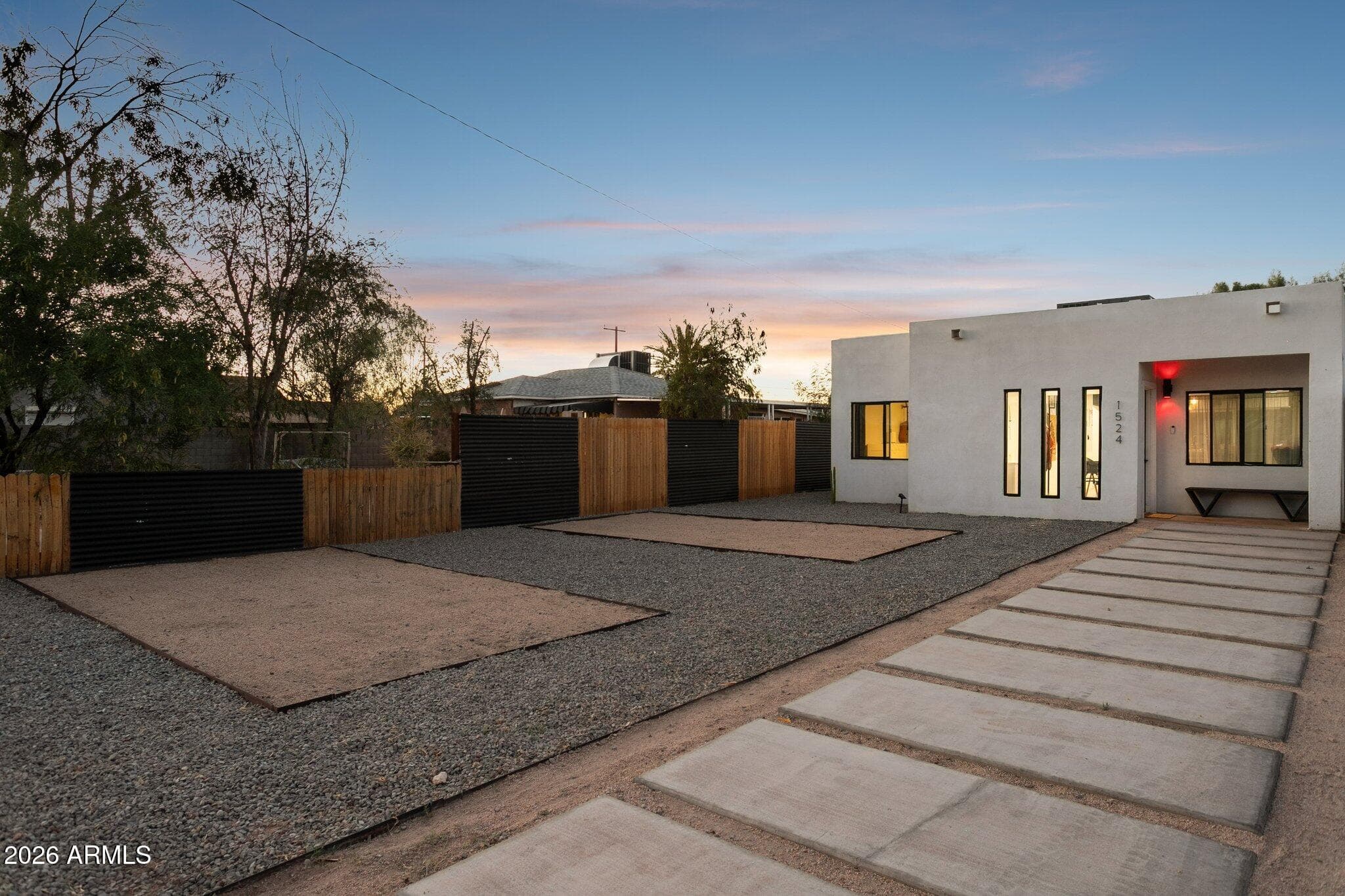 1524 E HARVARD Street, Phoenix, AZ 85006 — photo 40 of 46