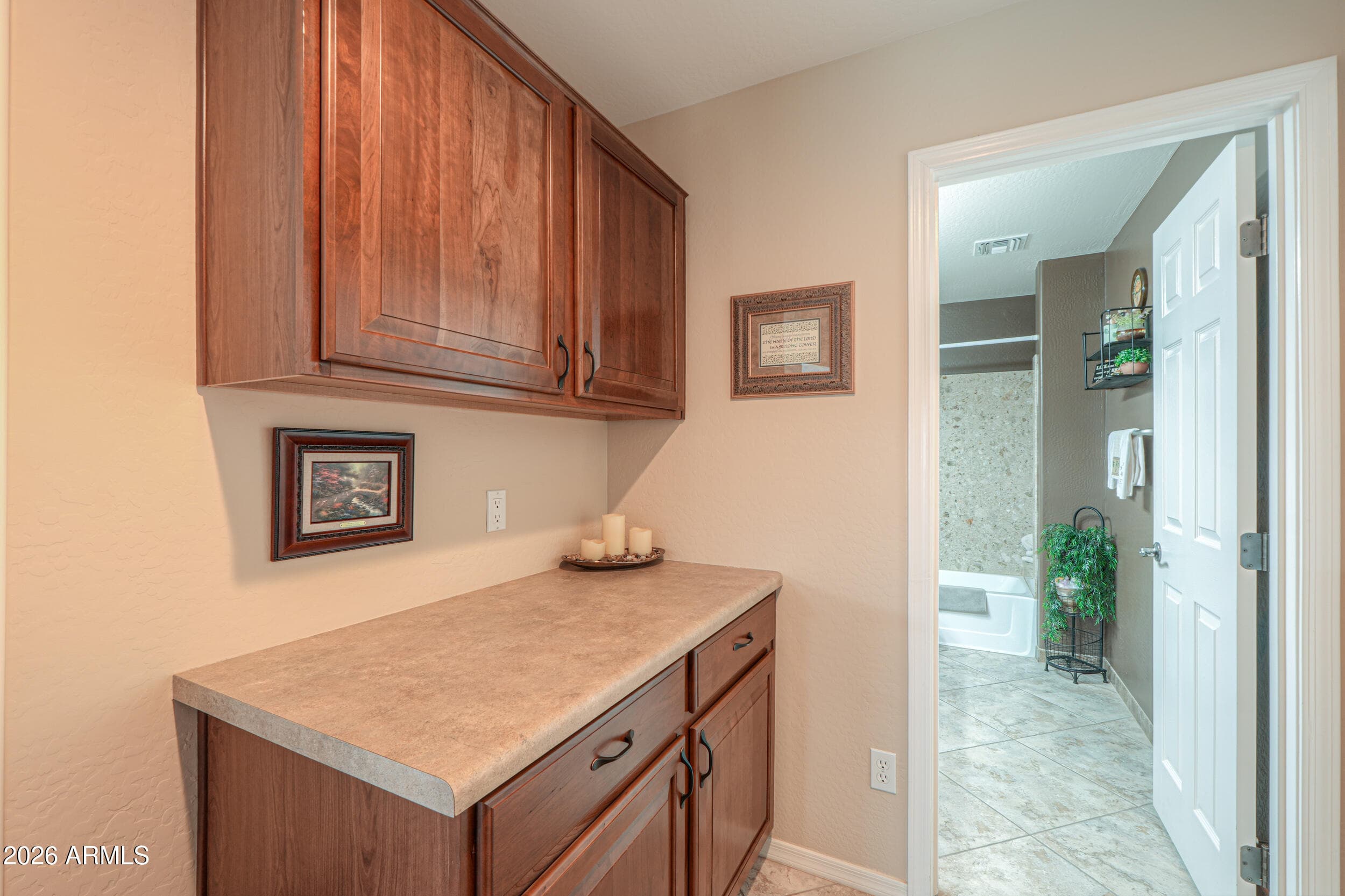 112 S BIRDIE Way, Casa Grande, AZ 85194 — photo 11 of 46