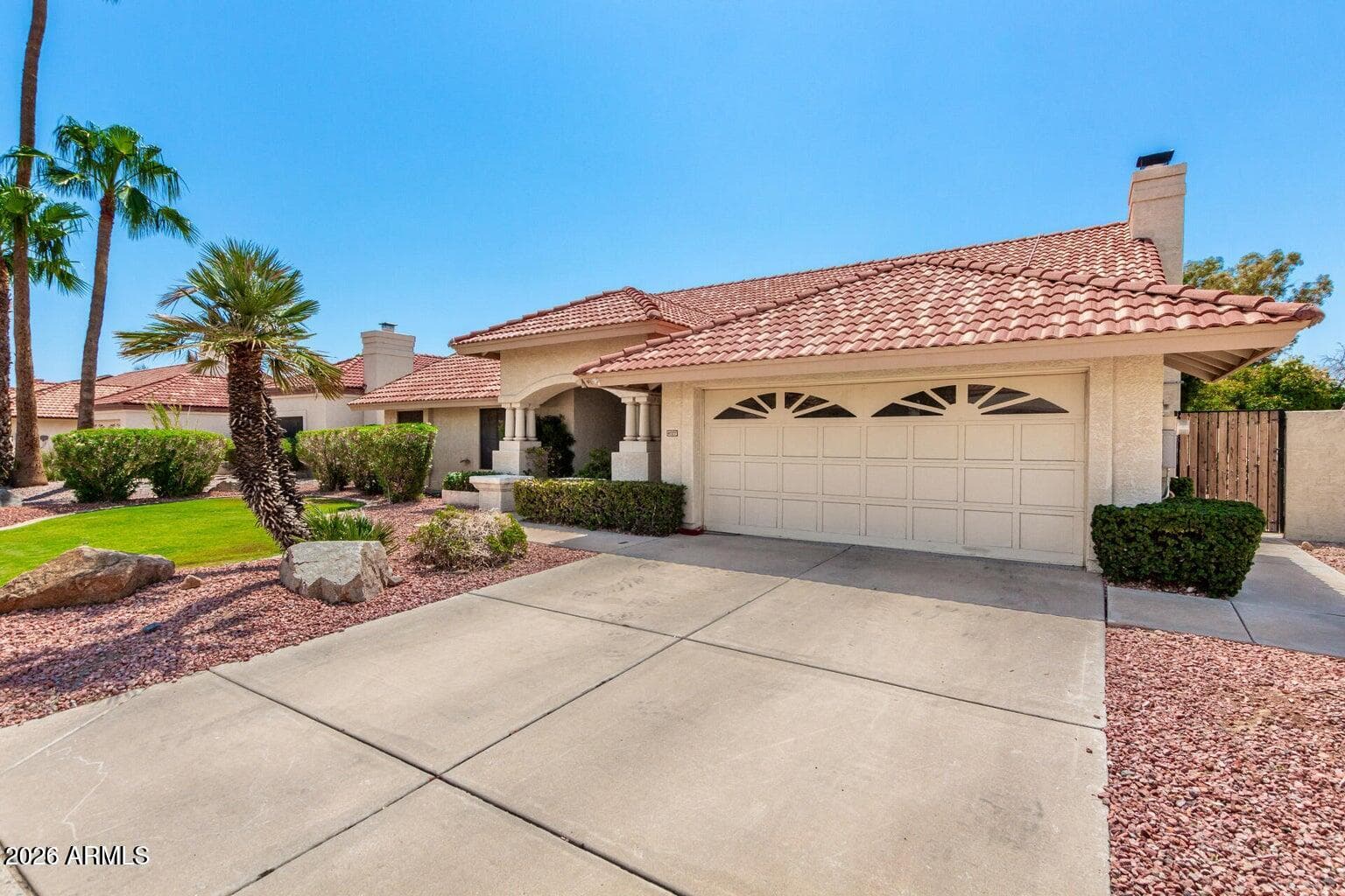 6727 W Kristal Way, Glendale, AZ 85308 — photo 4 of 48