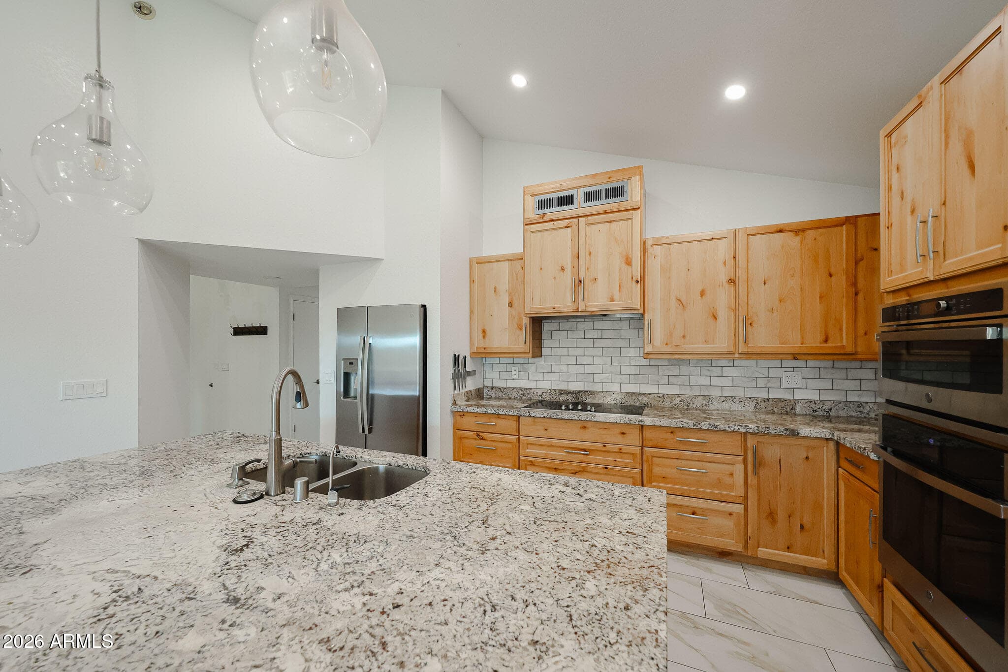 1646 N COMANCHE Drive, Chandler, AZ 85224 — photo 2 of 27