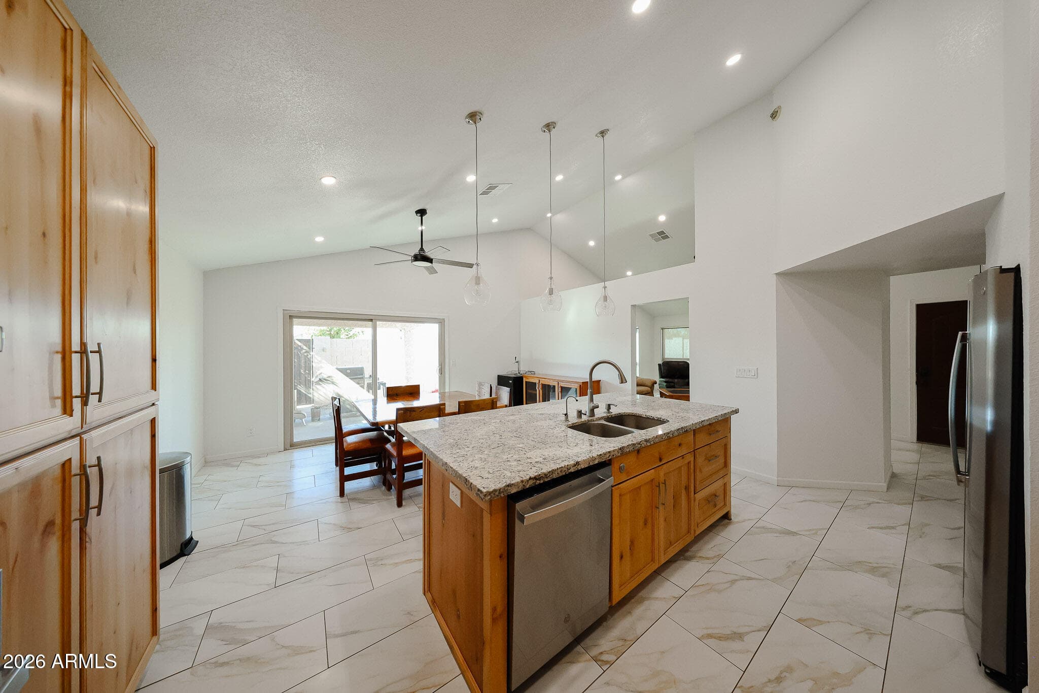 1646 N COMANCHE Drive, Chandler, AZ 85224 — photo 4 of 27