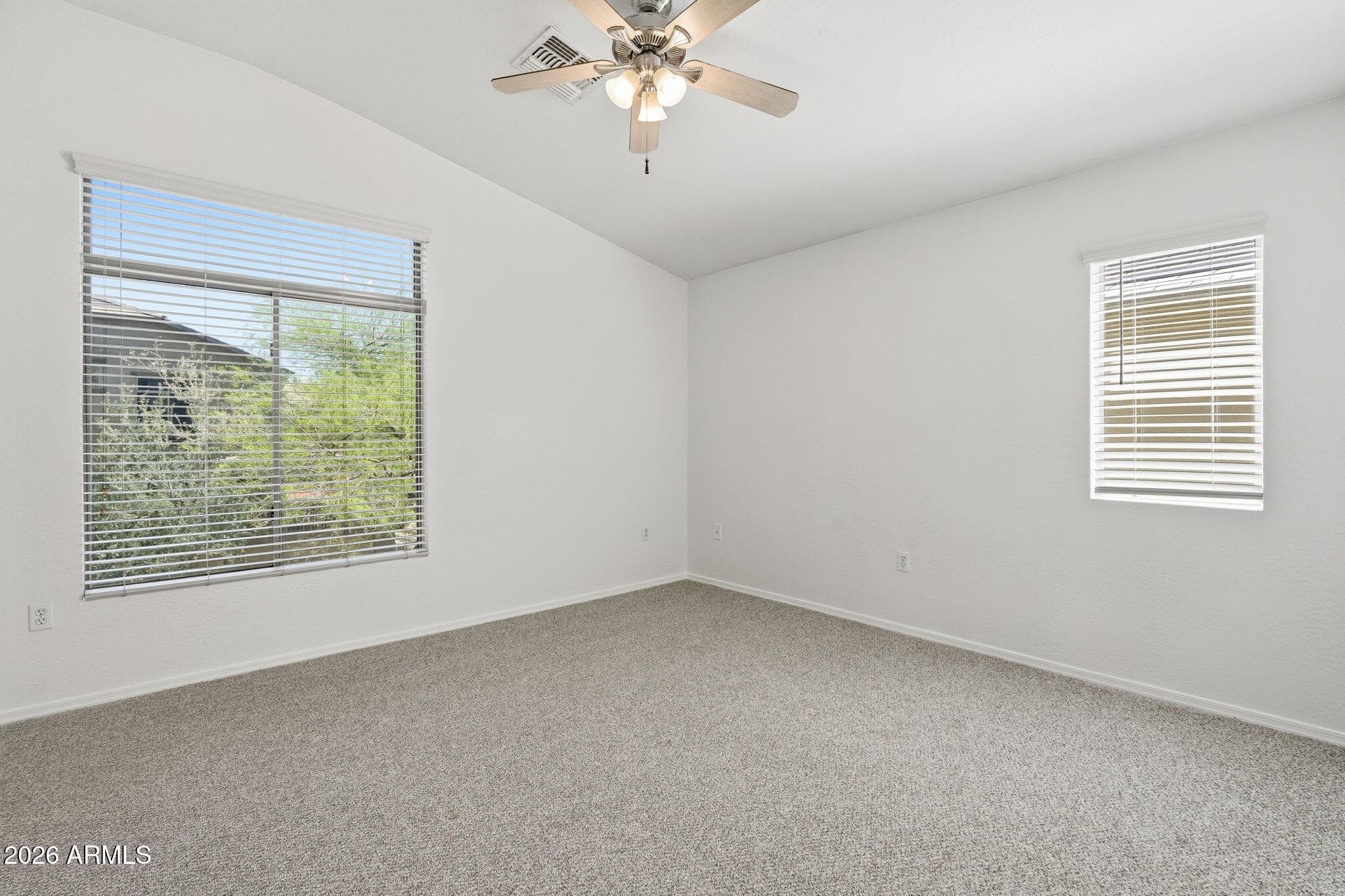 2250 E DEER VALLEY Road 99, Phoenix, AZ 85024 — photo 17 of 37