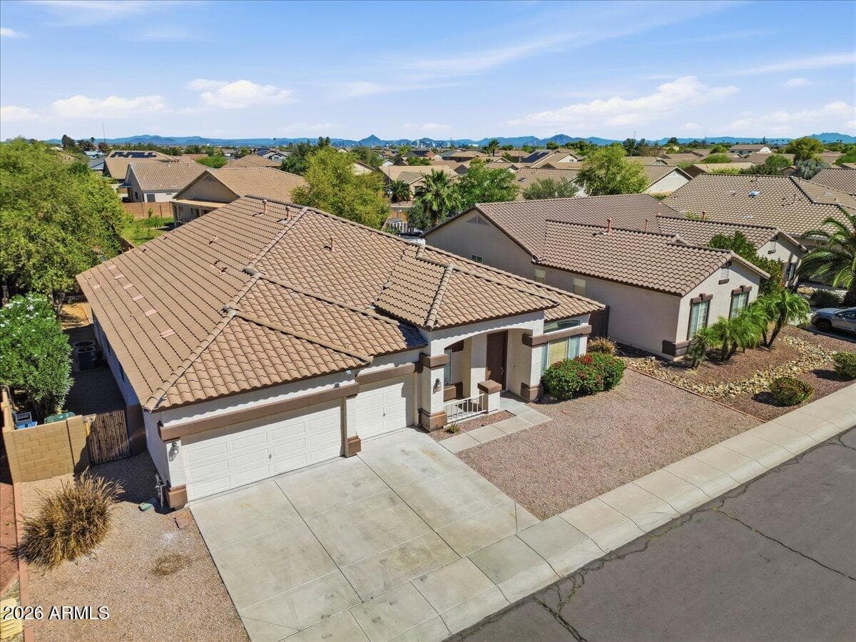 3410 W ALICIA Drive, Laveen, AZ 85339 — photo 4 of 36