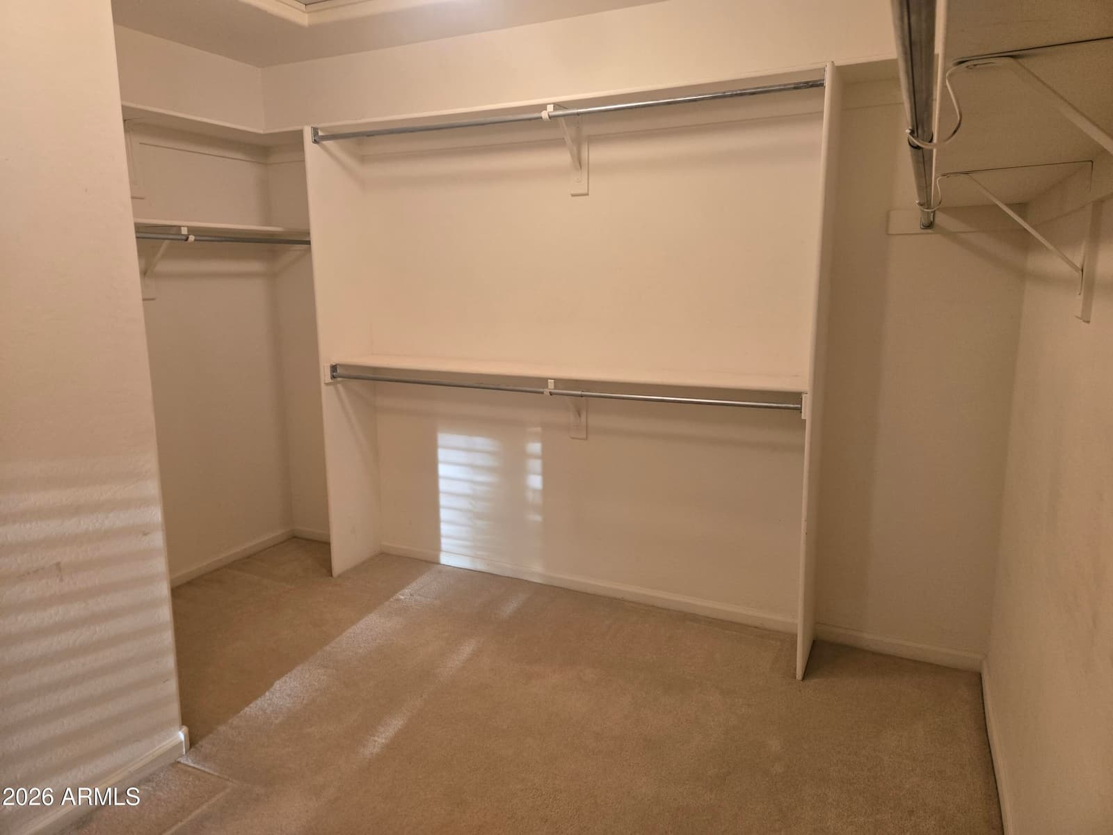 15436 S 46TH Place, Phoenix, AZ 85044 — photo 10 of 24