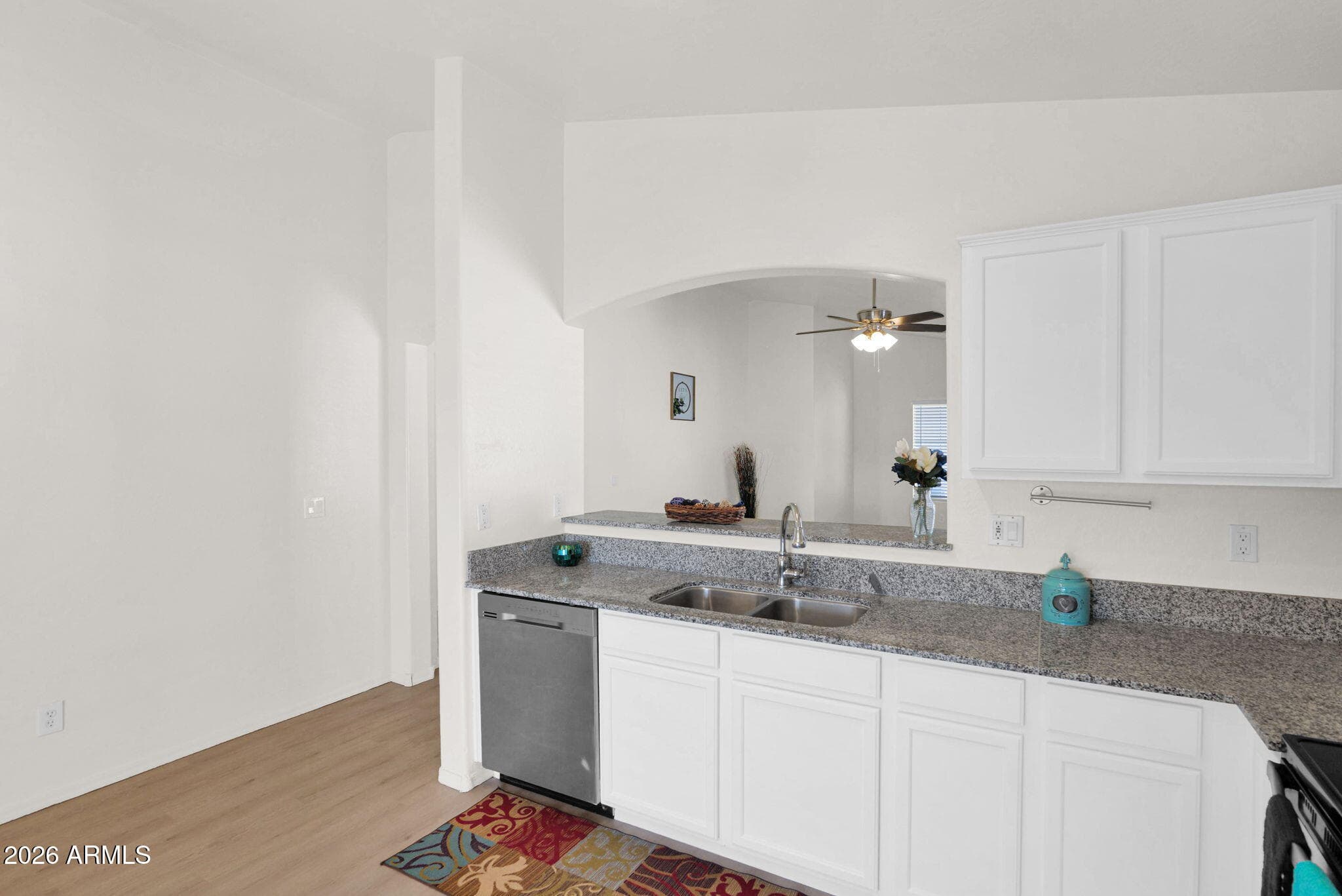 429 S Labelle, Mesa, AZ 85208 — photo 15 of 35