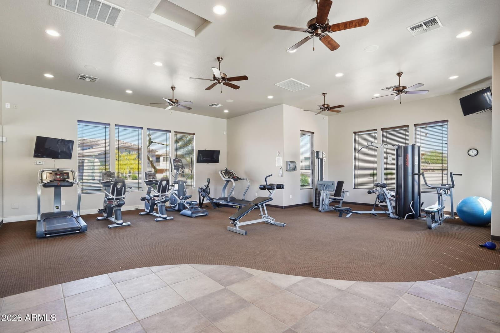 42424 N GAVILAN PEAK Parkway 28102, Anthem, AZ 85086 — photo 39 of 75