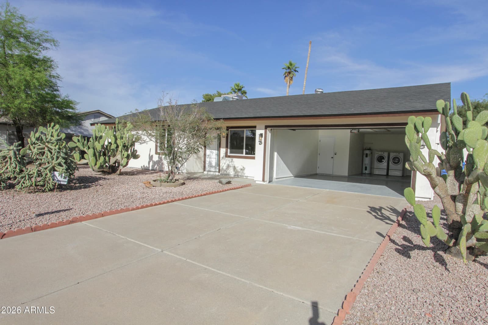 15811 N 23RD Street, Phoenix, AZ 85022 — photo 1 of 32