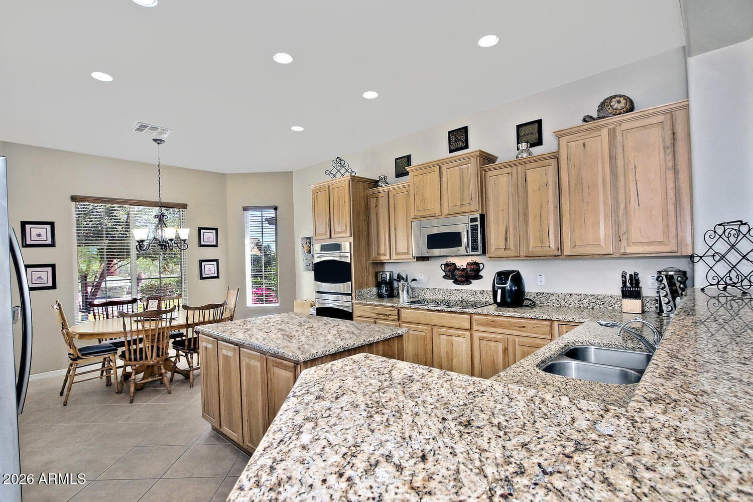 3826 N MONUMENT Drive, Florence, AZ 85132 — photo 13 of 96