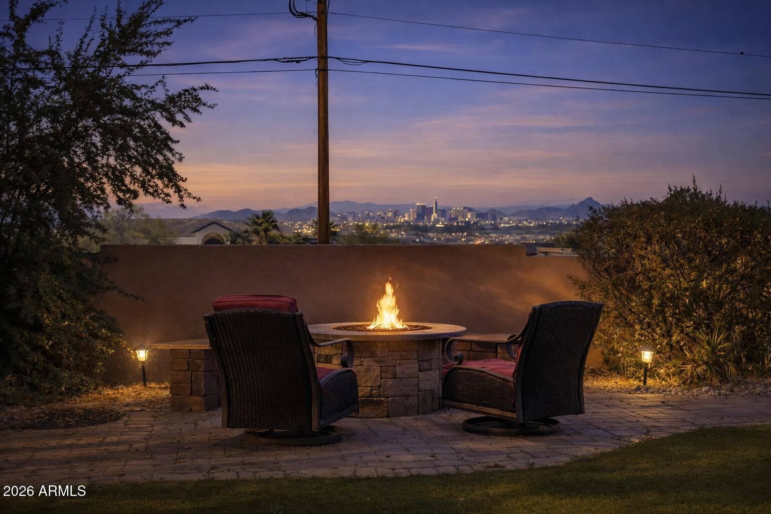 1524 W MOODY Trail, Phoenix, AZ 85041 — photo 17 of 23