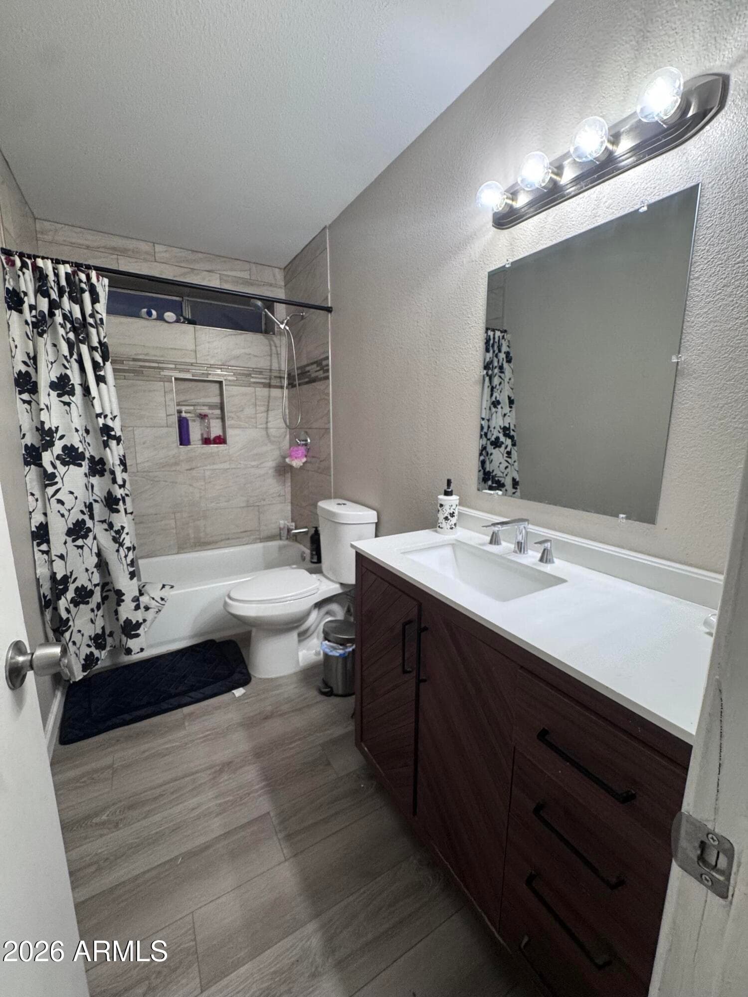 3840 N 43RD Avenue 41, Phoenix, AZ 85031 — photo 13 of 18
