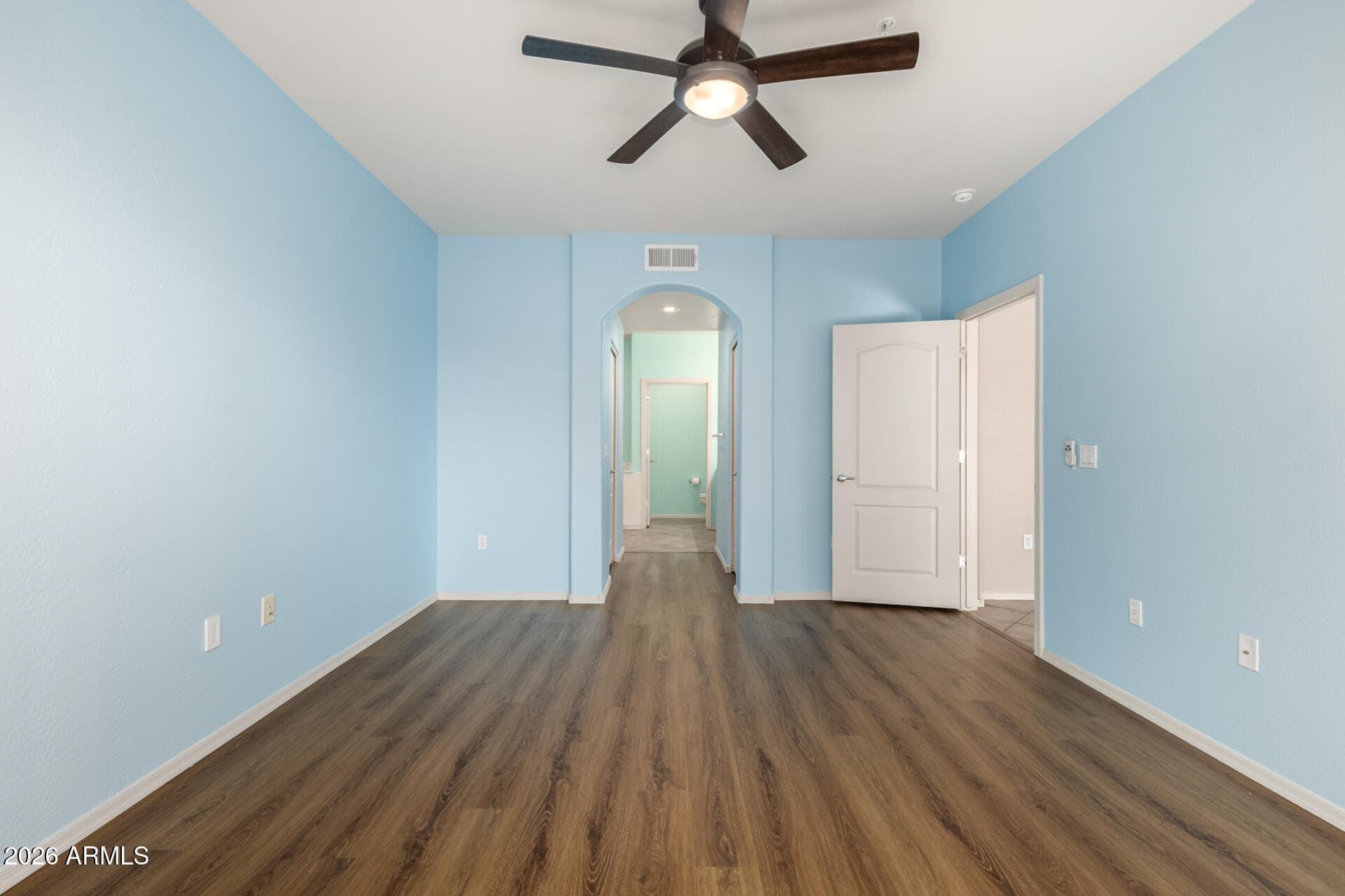 705 W QUEEN CREEK Road 1047, Chandler, AZ 85248 — photo 13 of 39