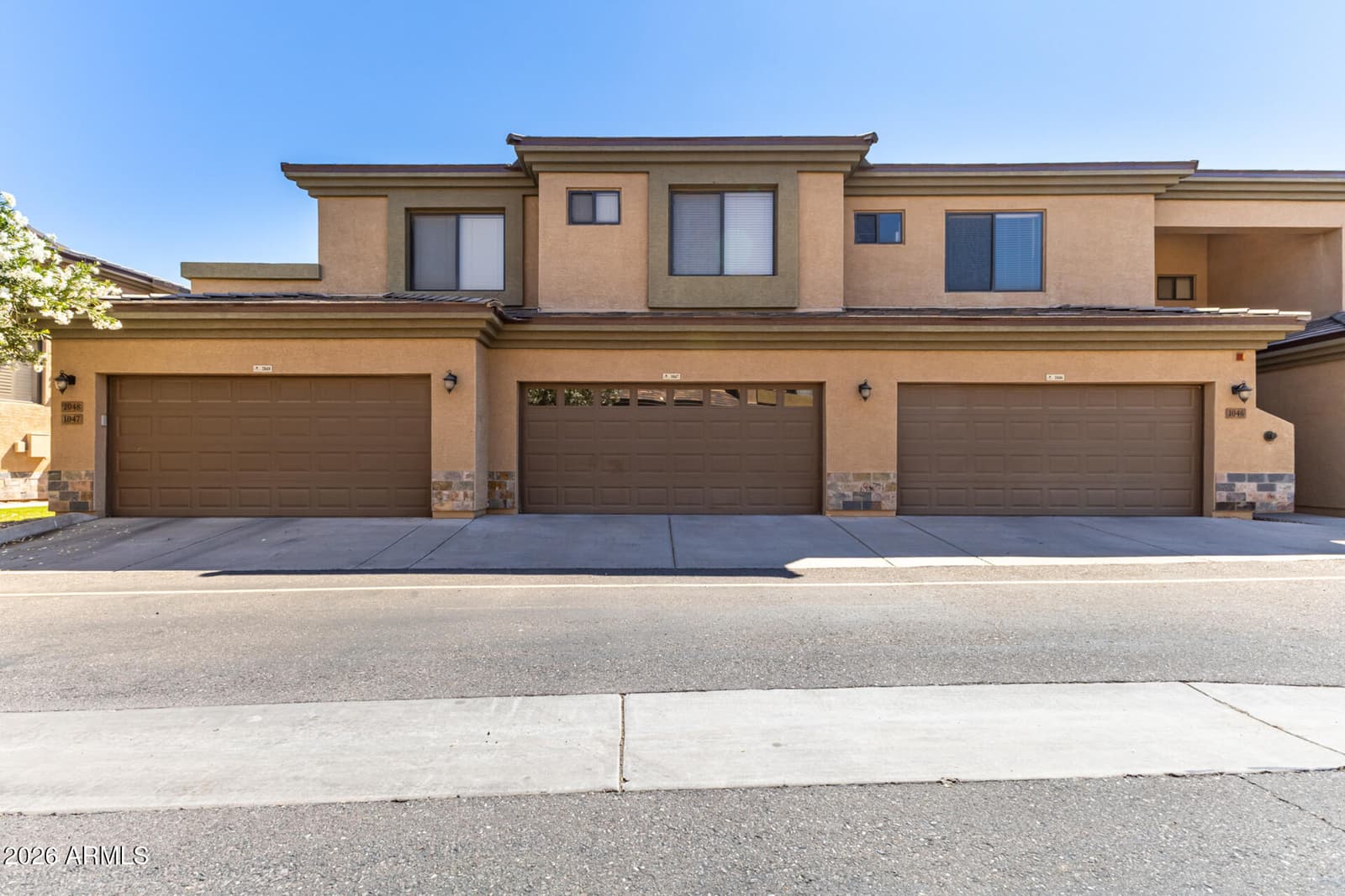 705 W QUEEN CREEK Road 1047, Chandler, AZ 85248 — photo 21 of 39