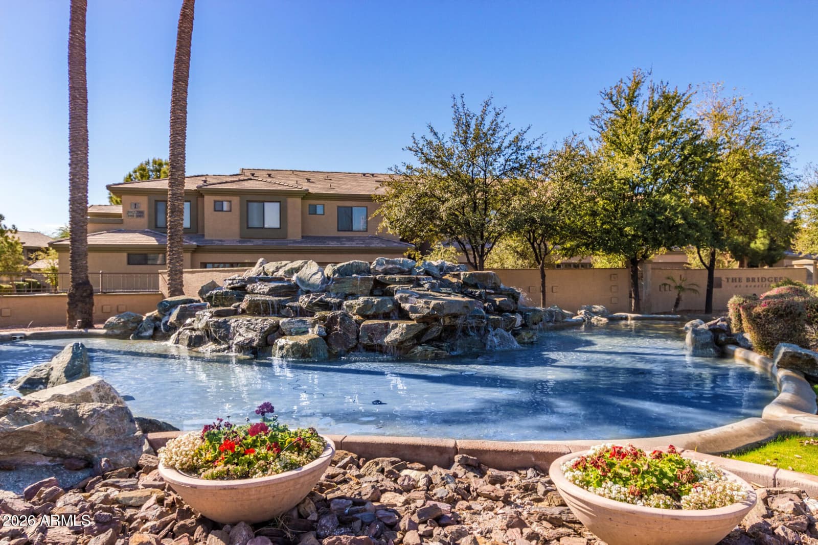 705 W QUEEN CREEK Road 1047, Chandler, AZ 85248 — photo 34 of 39