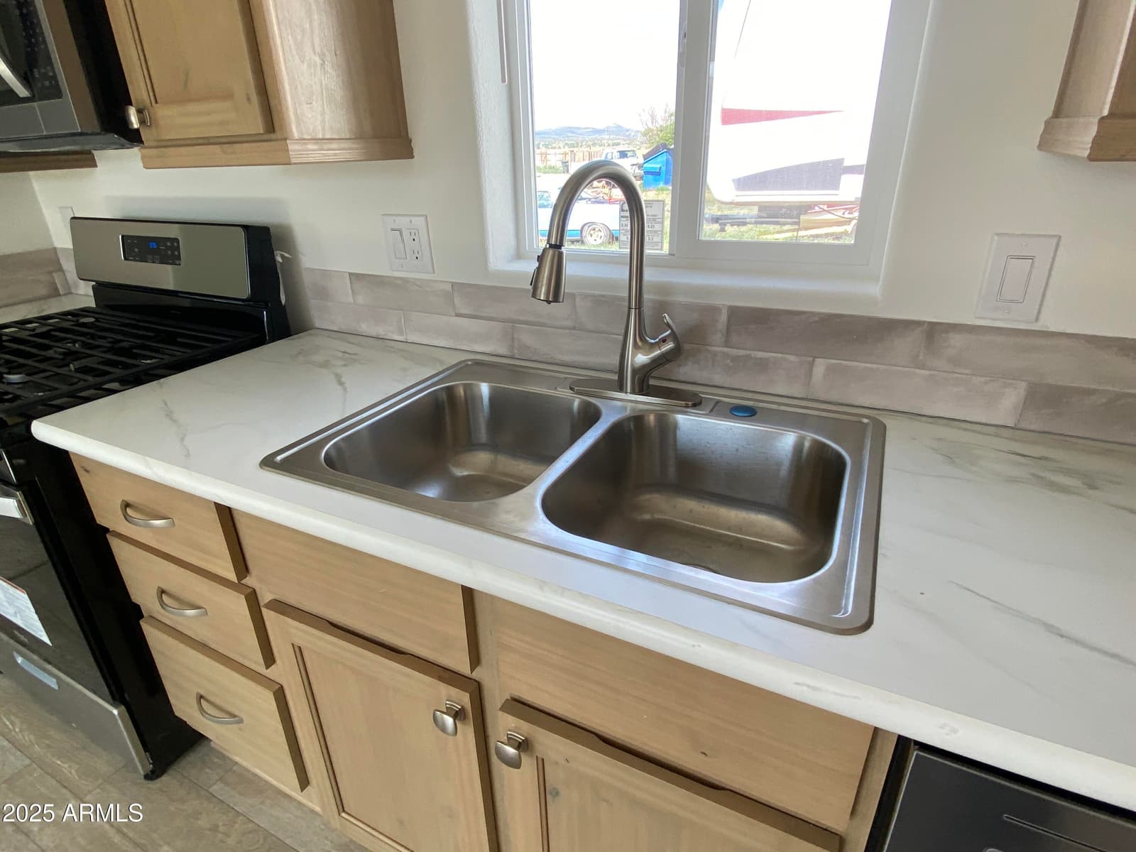 215 W VENICE Way, Paulden, AZ 86334 — photo 42 of 46