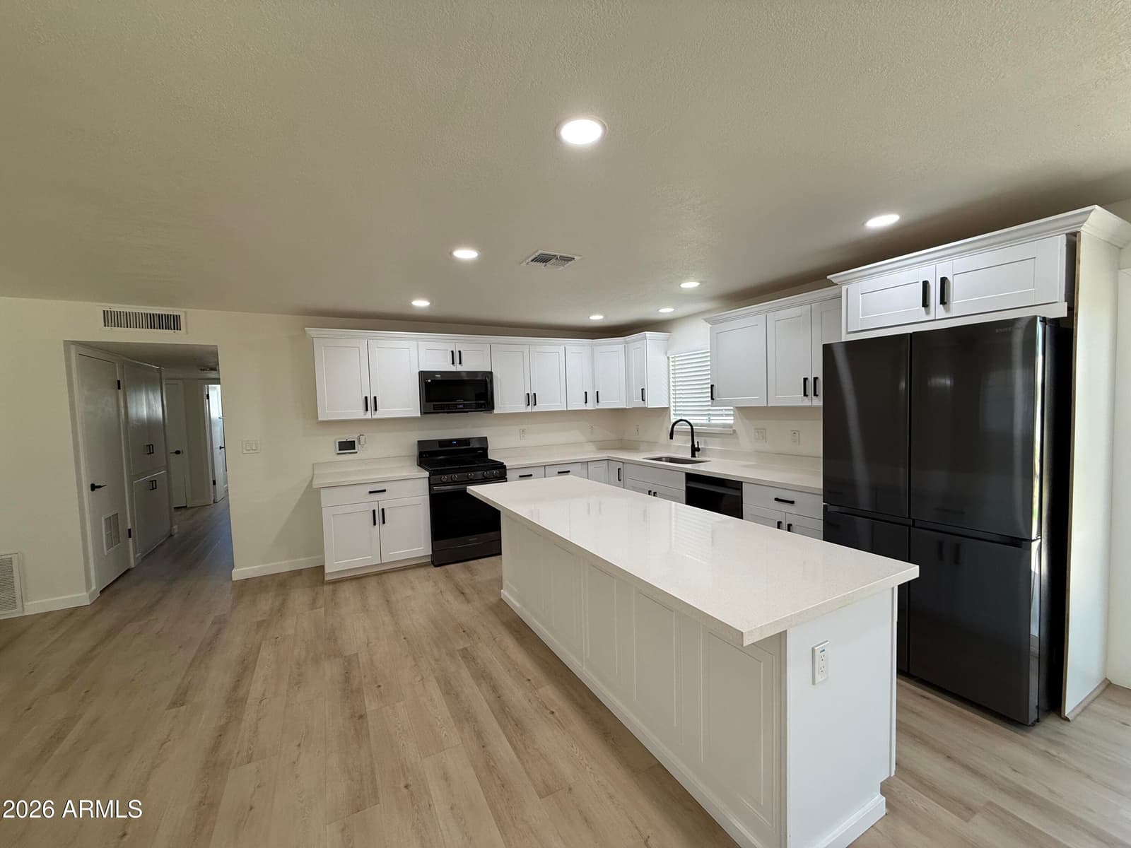 1750 E 1ST Avenue, Mesa, AZ 85204 — photo 3 of 5