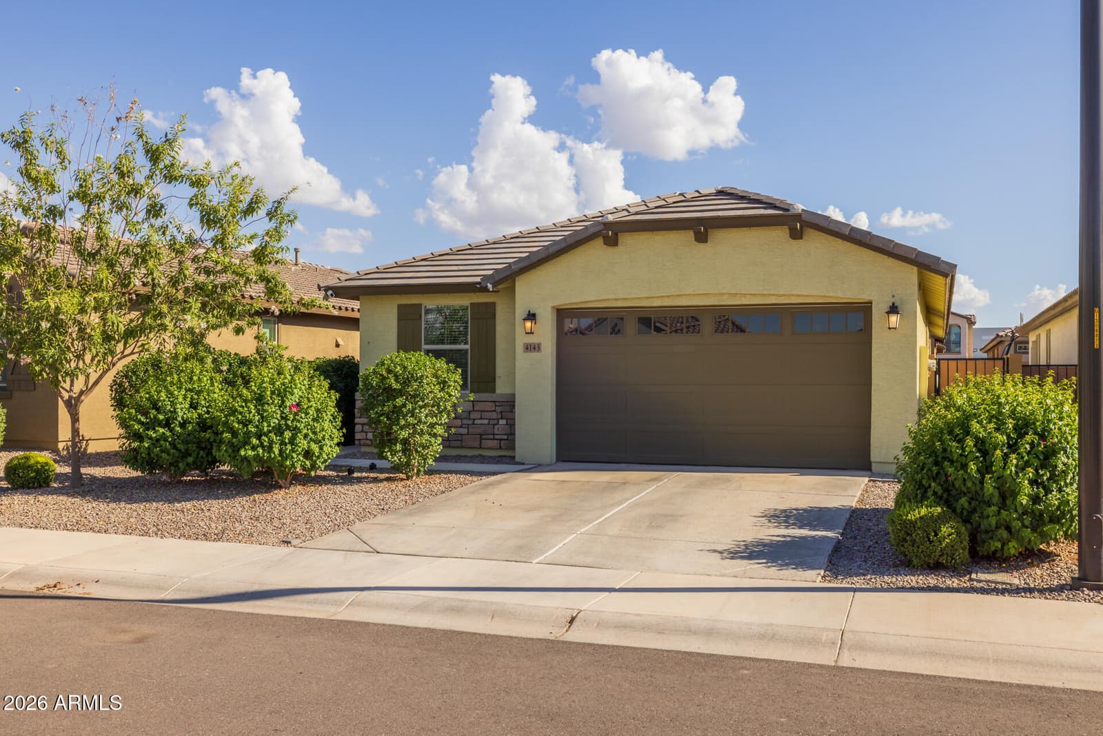 4143 E APPALOOSA Road, Gilbert, AZ 85296 — photo 4 of 35