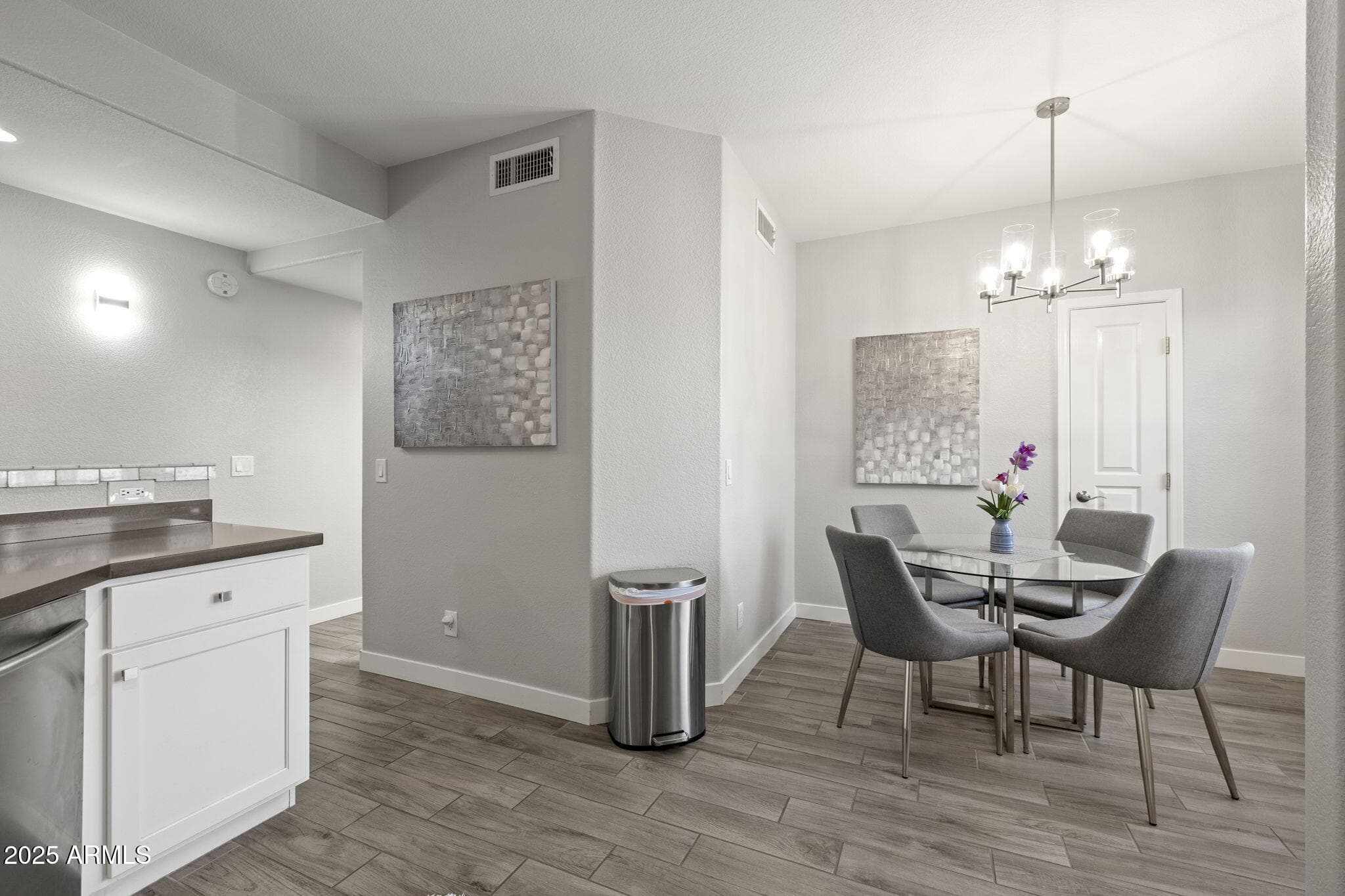 15221 N CLUBGATE Drive 2028, Scottsdale, AZ 85254 — photo 12 of 28