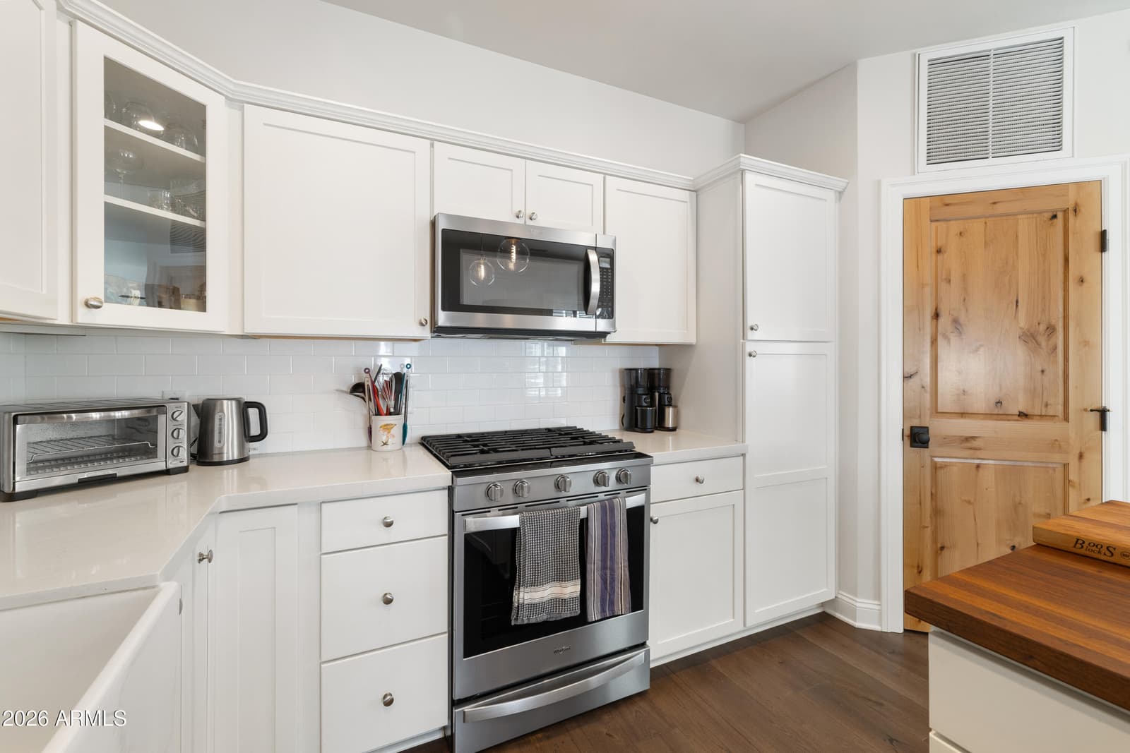 617 N SAN FRANCISCO Street B, Flagstaff, AZ 86001 — photo 18 of 51