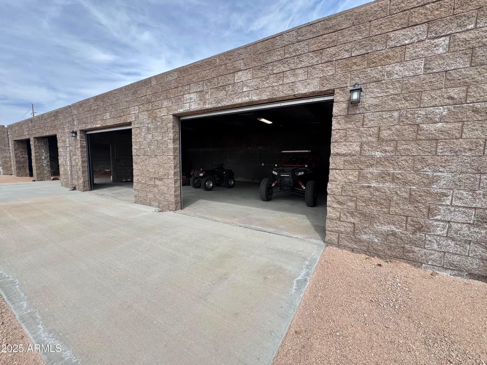 137 E HILLTOP Drive, Young, AZ 85554 — photo 13 of 64