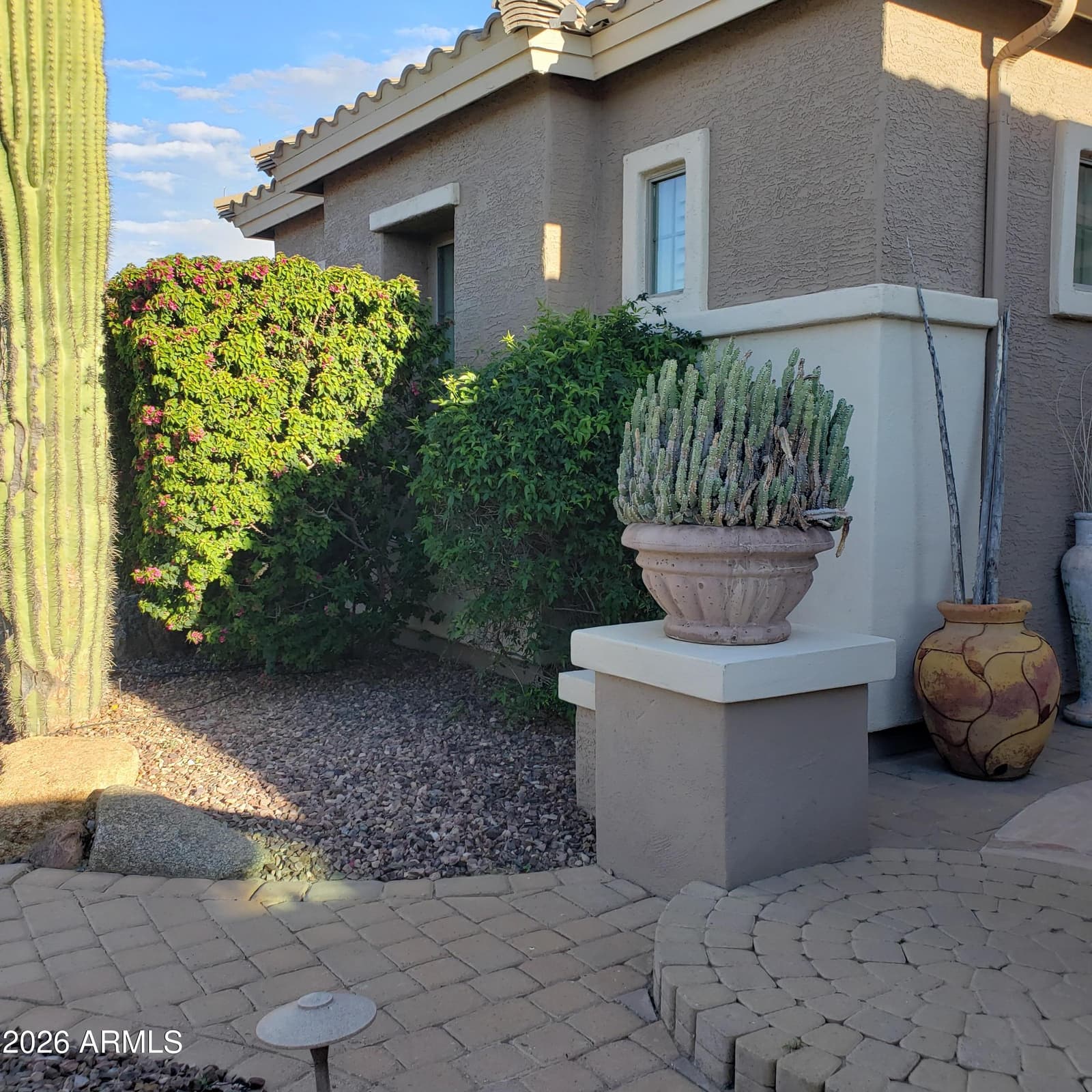 42441 W BLUE SUEDE SHOES Lane, Maricopa, AZ 85138 — photo 6 of 93