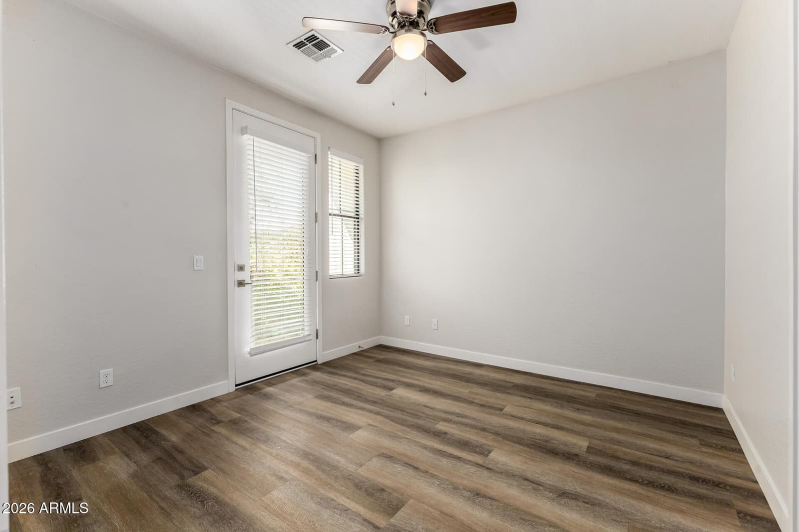 4236 N 27TH Street 38, Phoenix, AZ 85016 — photo 17 of 23