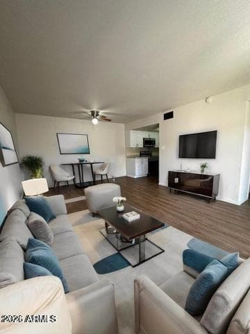 2666 N 43RD Avenue C, Phoenix, AZ 85009 — photo 2 of 13