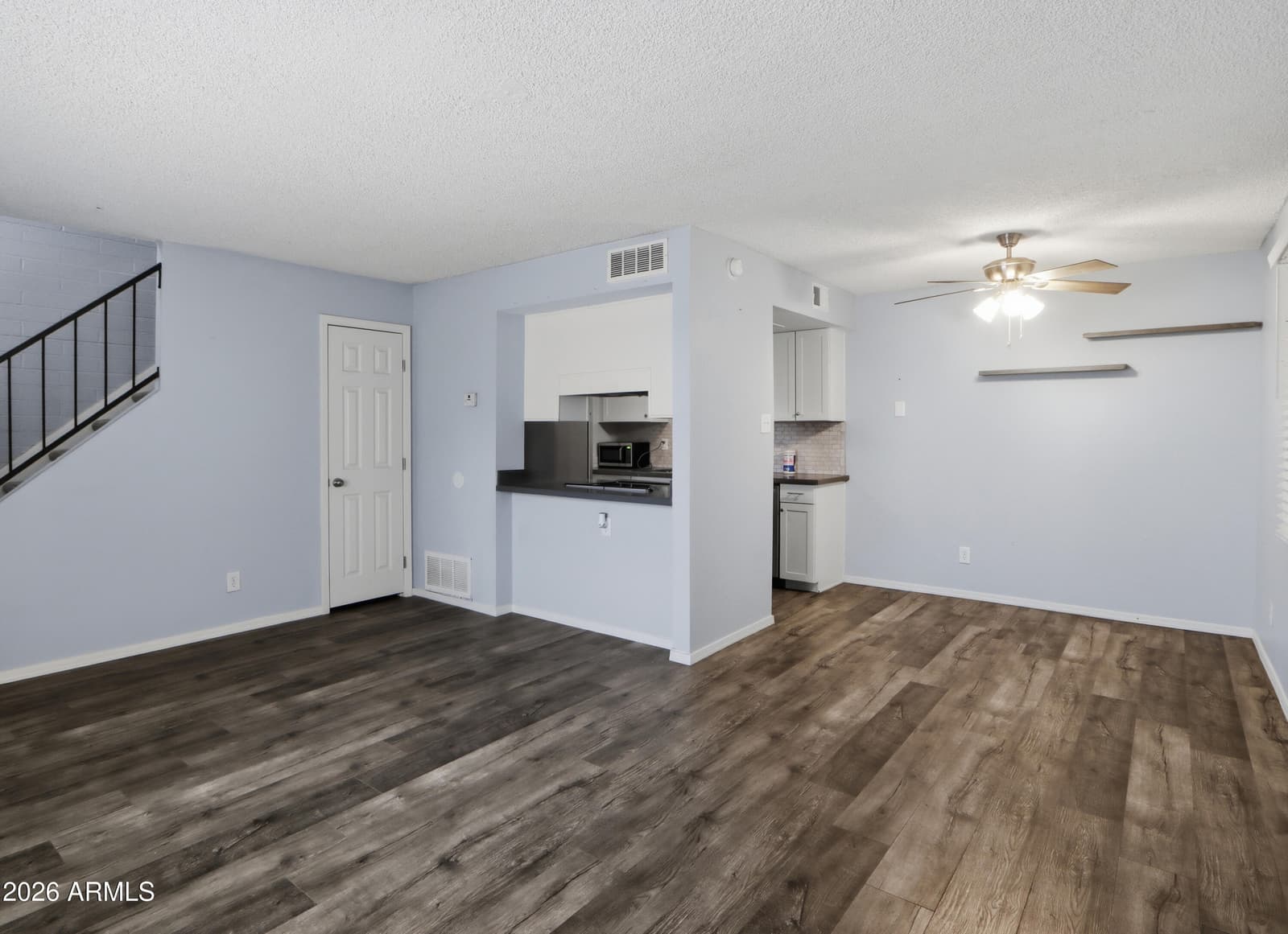 4051 W PALOMINO Road, Phoenix, AZ 85019 — photo 5 of 26