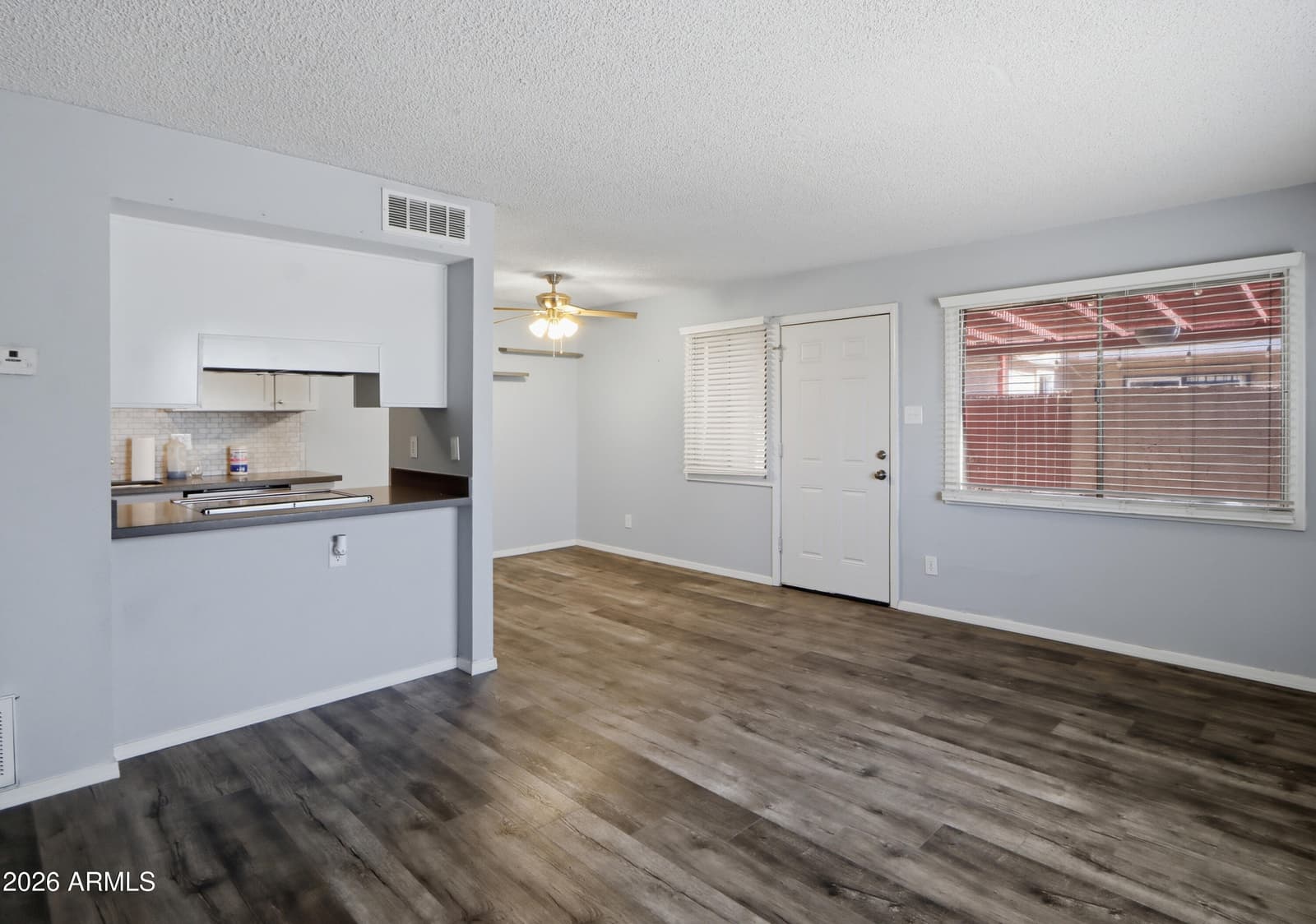 4051 W PALOMINO Road, Phoenix, AZ 85019 — photo 7 of 26