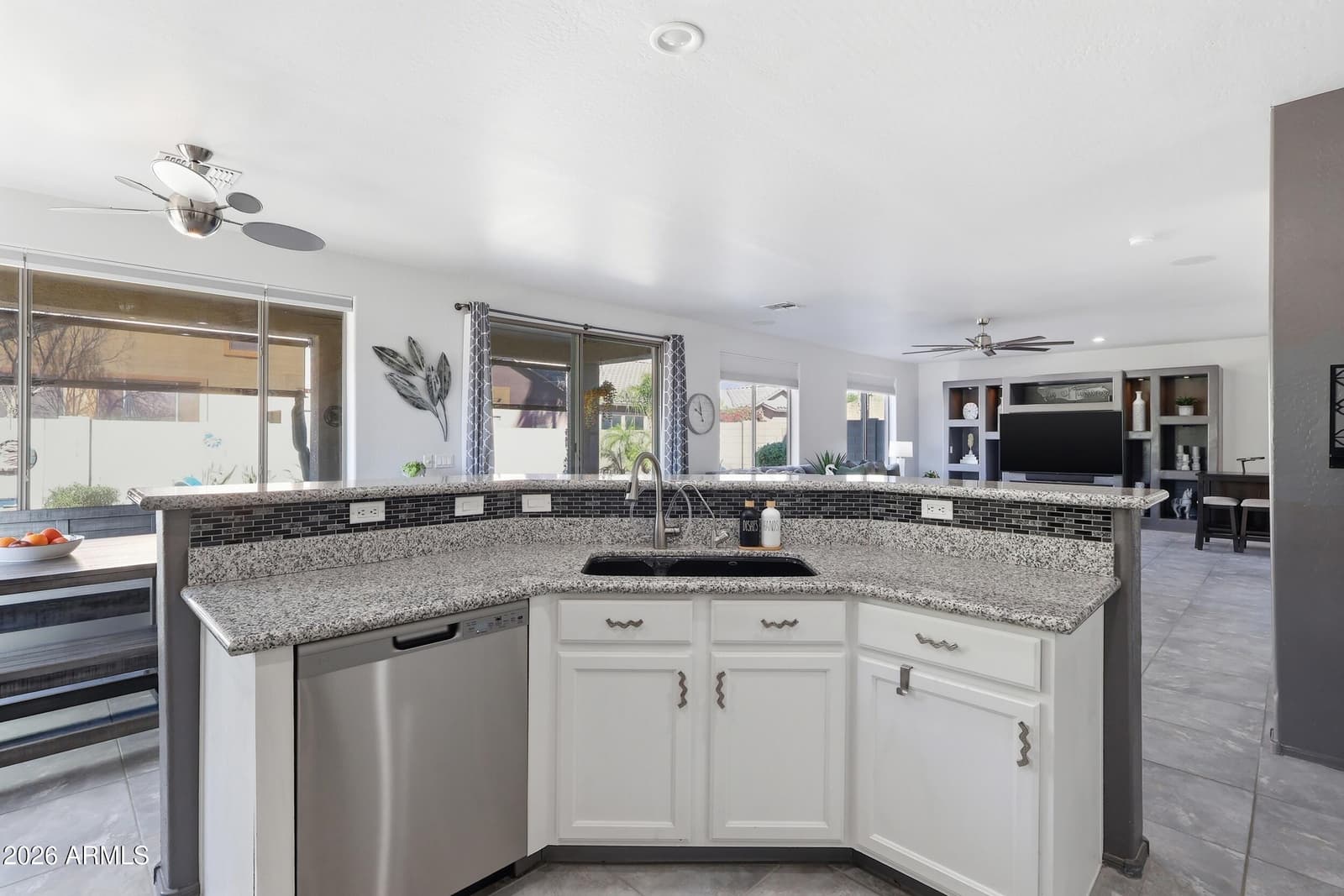 35704 N 31st Drive, Phoenix, AZ 85086 — photo 9 of 45
