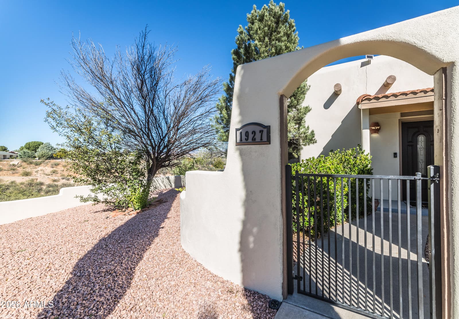 1927 S CAYUSE Trail, Cottonwood, AZ 86326 — photo 7 of 44