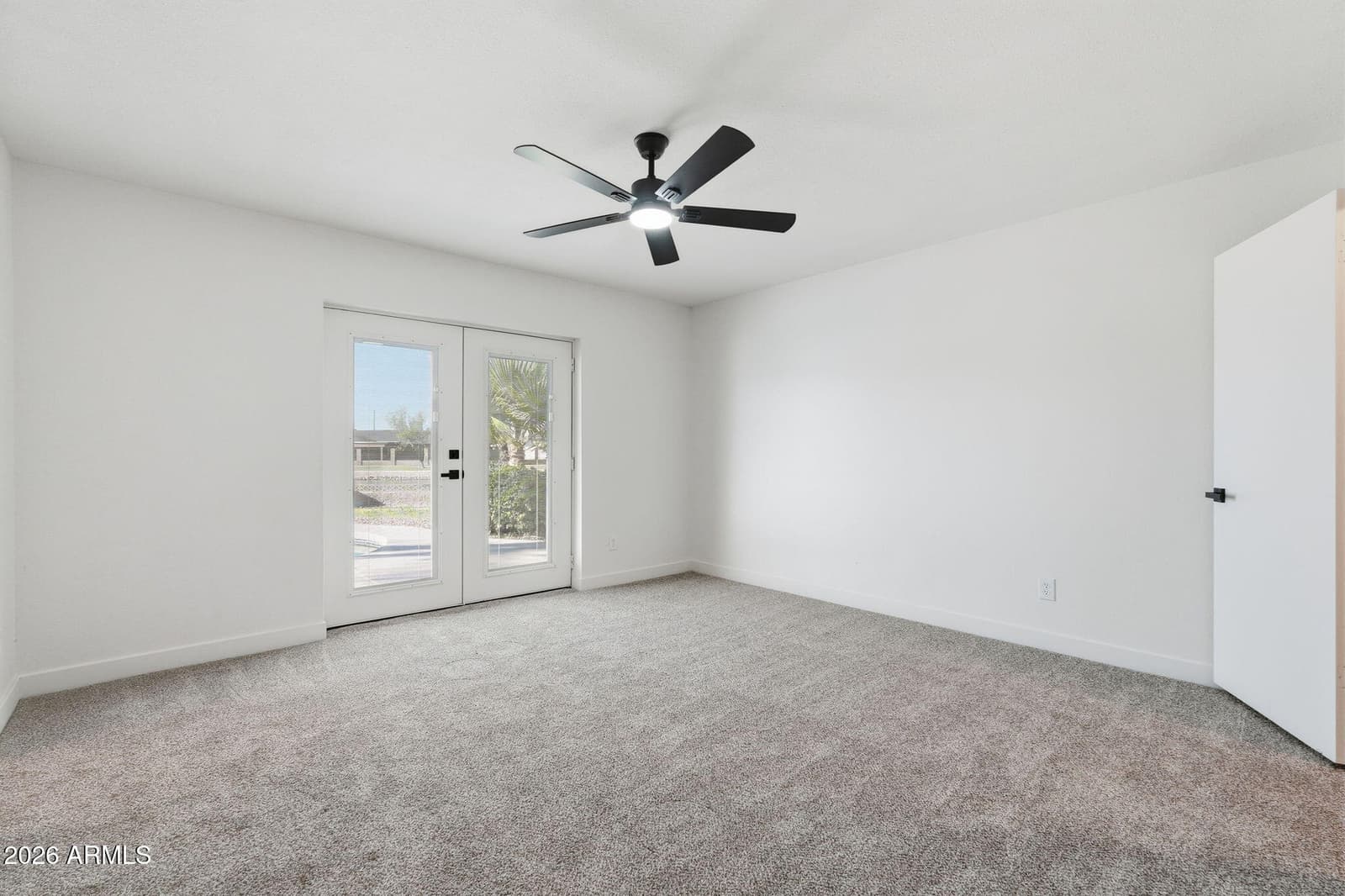 2442 W VIA RIALTO Circle, Mesa, AZ 85202 — photo 32 of 63