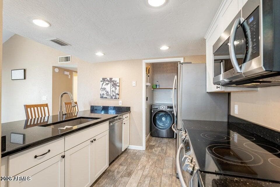 2019 W LEMON TREE Place 1115, Chandler, AZ 85224 — photo 11 of 16