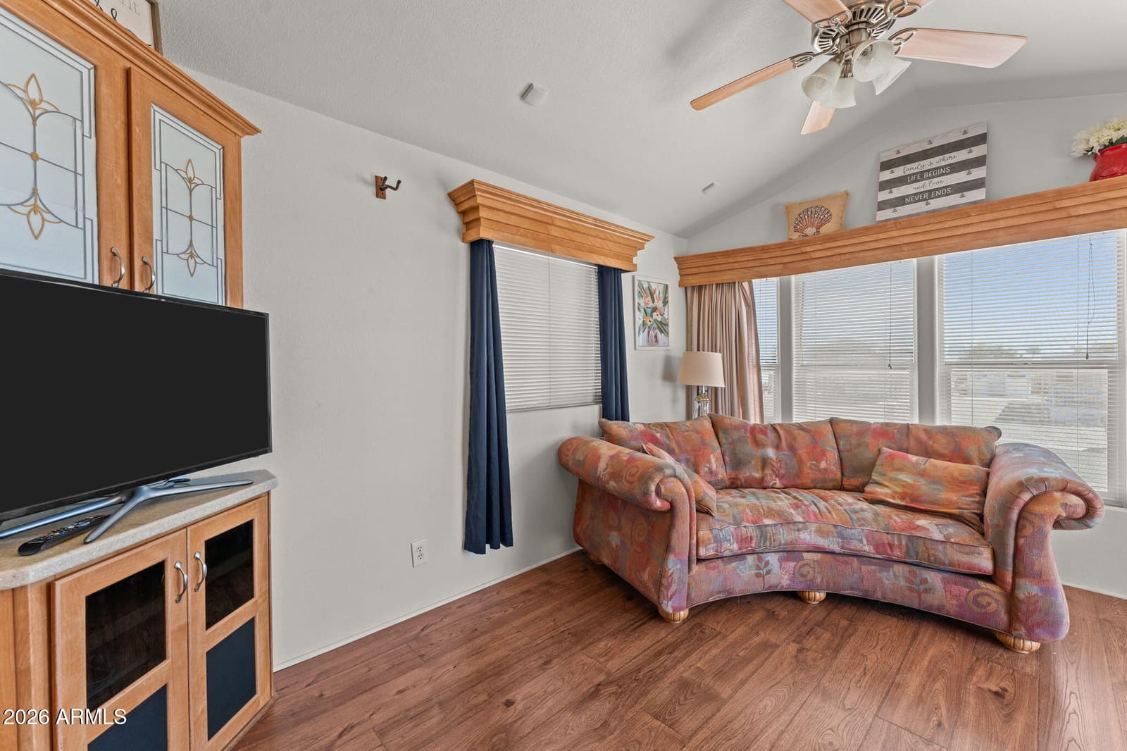 21300 W OUTLAW Drive, Congress, AZ 85332 — photo 9 of 15