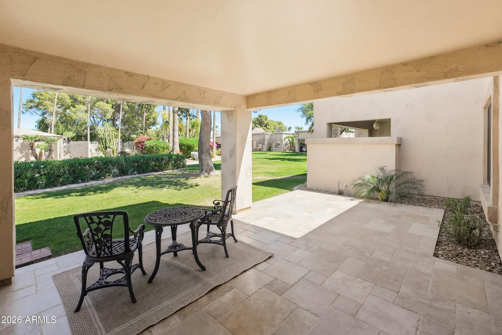 9322 W TOPEKA Drive, Peoria, AZ 85382 — photo 4 of 38