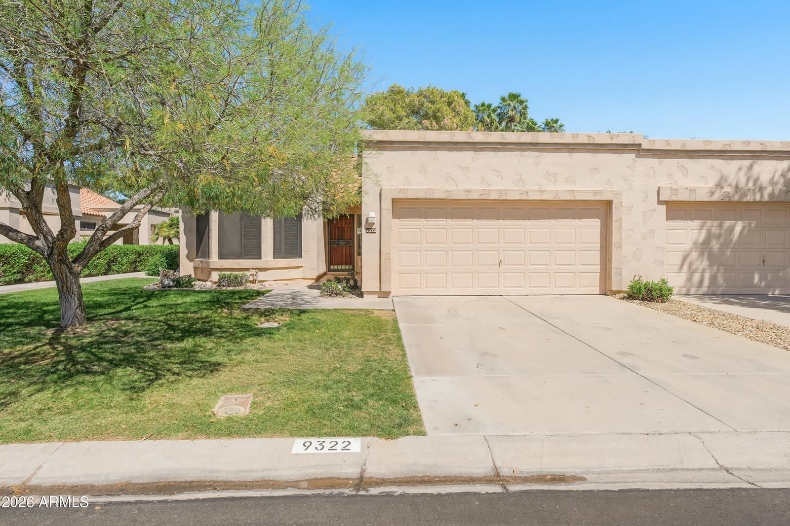 9322 W TOPEKA Drive, Peoria, AZ 85382 — photo 1 of 38