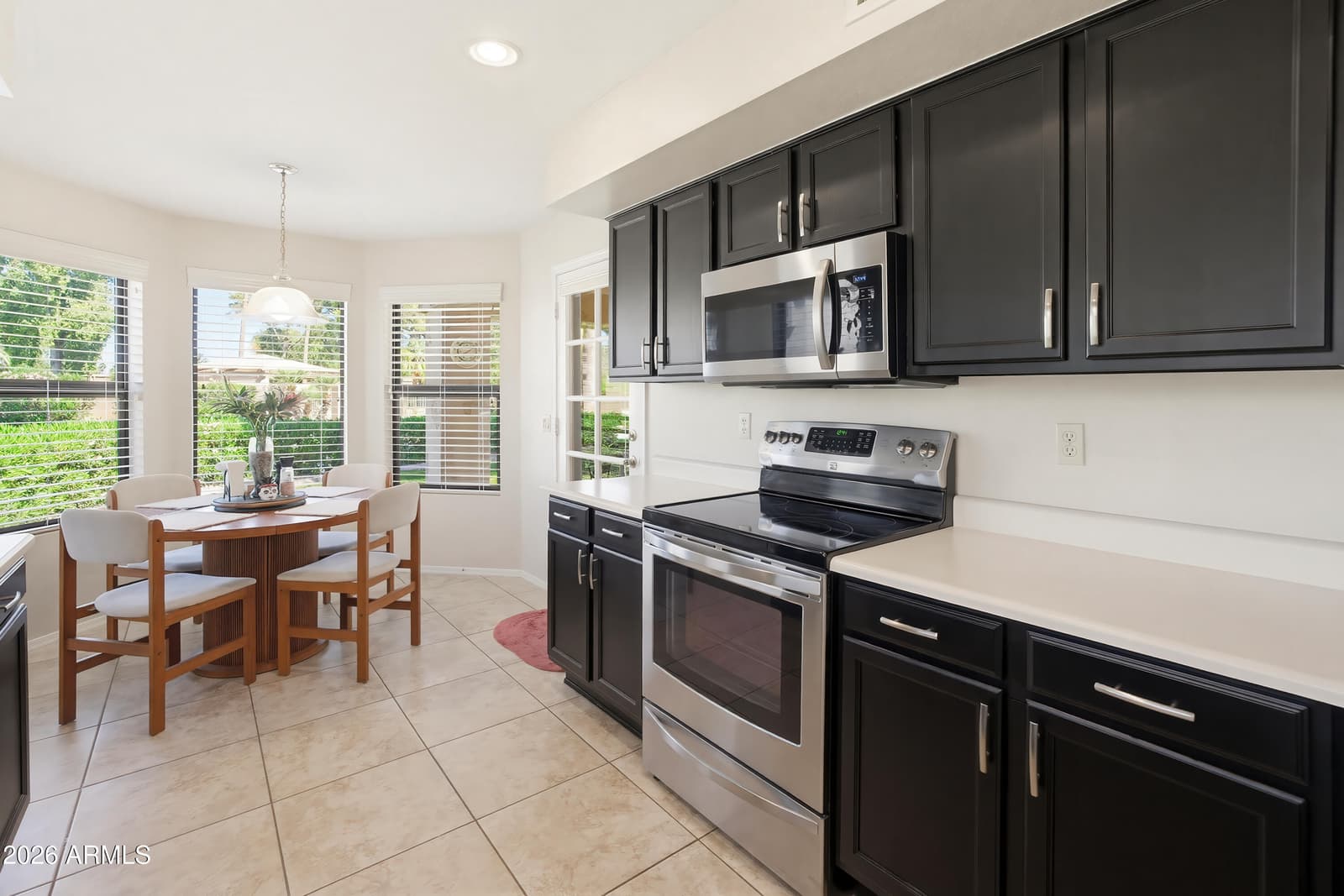 9322 W TOPEKA Drive, Peoria, AZ 85382 — photo 16 of 38