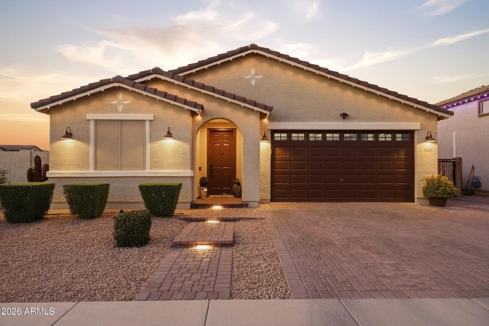 7612 W ILLINI Street, Phoenix, AZ 85043 — photo 6 of 58