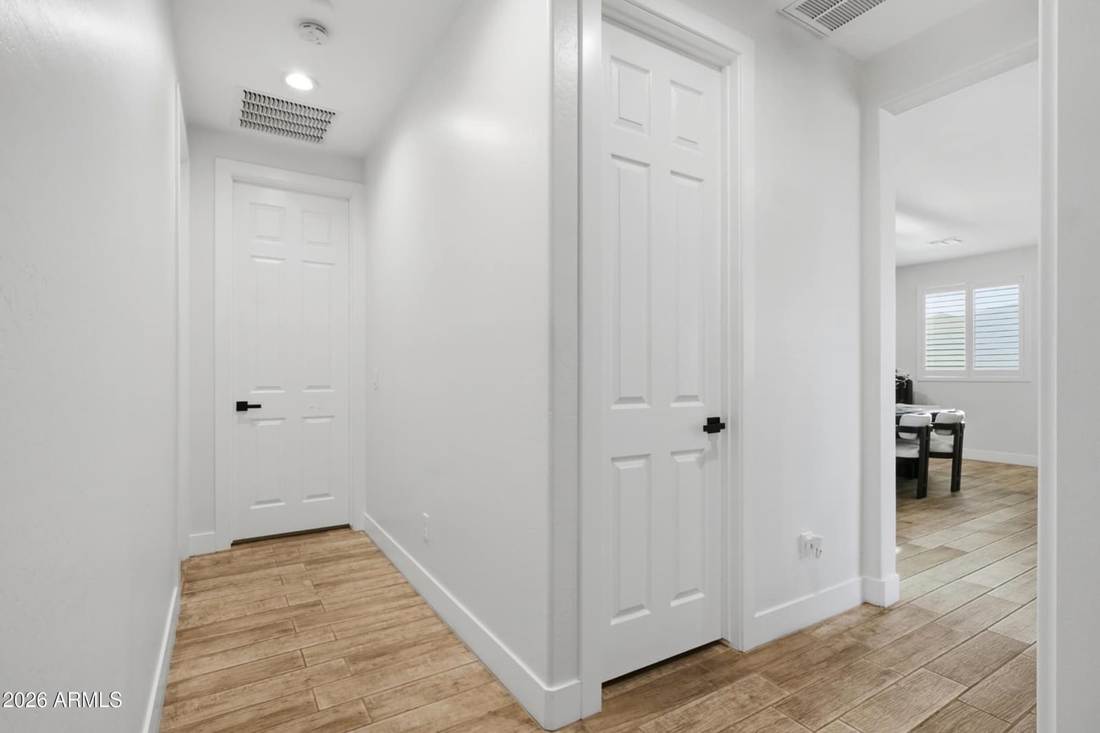7612 W ILLINI Street, Phoenix, AZ 85043 — photo 10 of 58