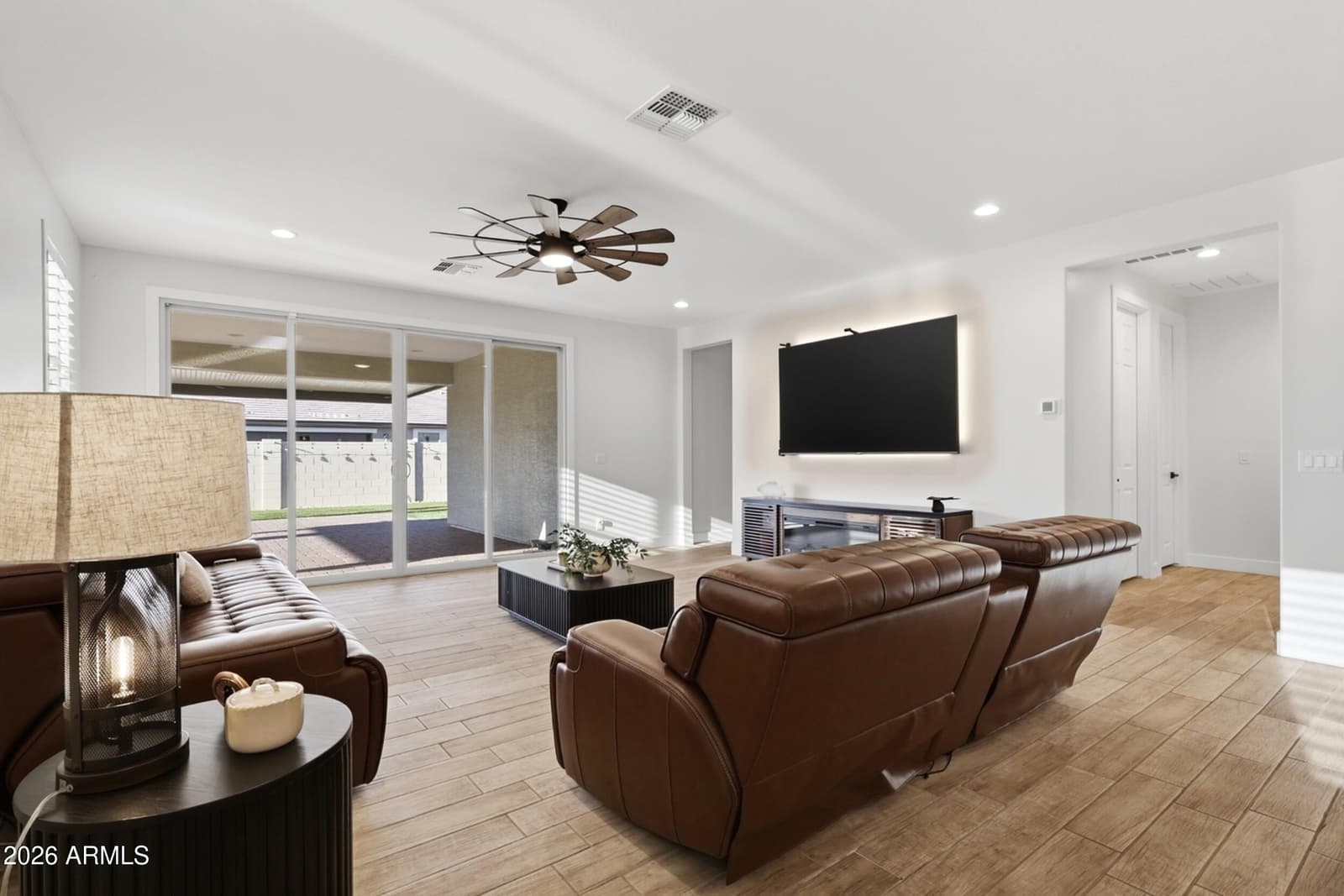 7612 W ILLINI Street, Phoenix, AZ 85043 — photo 11 of 58