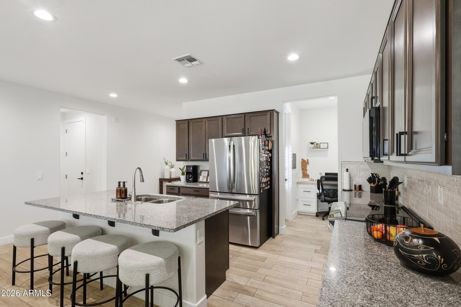 7612 W ILLINI Street, Phoenix, AZ 85043 — photo 17 of 58