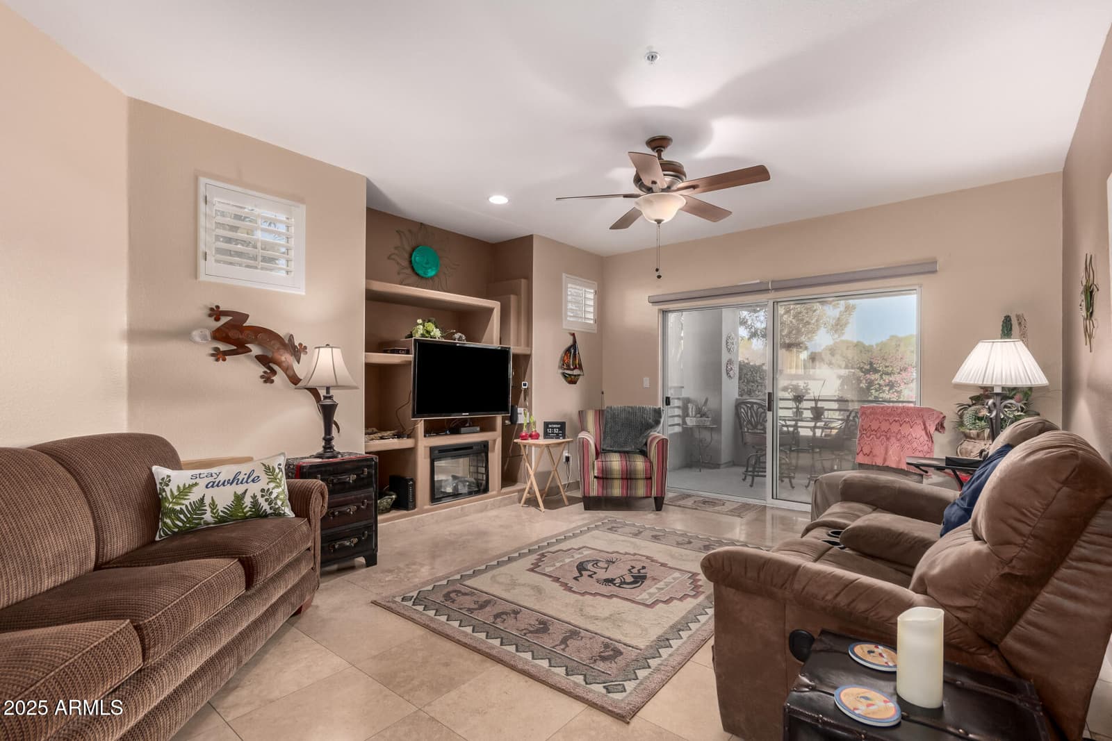 7401 W ARROWHEAD CLUBHOUSE Drive 1023, Glendale, AZ 85308 — photo 7 of 32