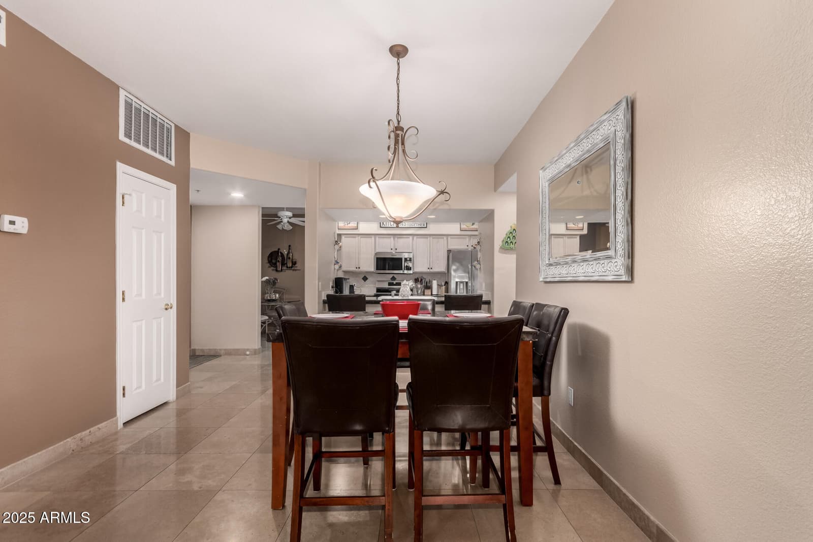 7401 W ARROWHEAD CLUBHOUSE Drive 1023, Glendale, AZ 85308 — photo 10 of 32