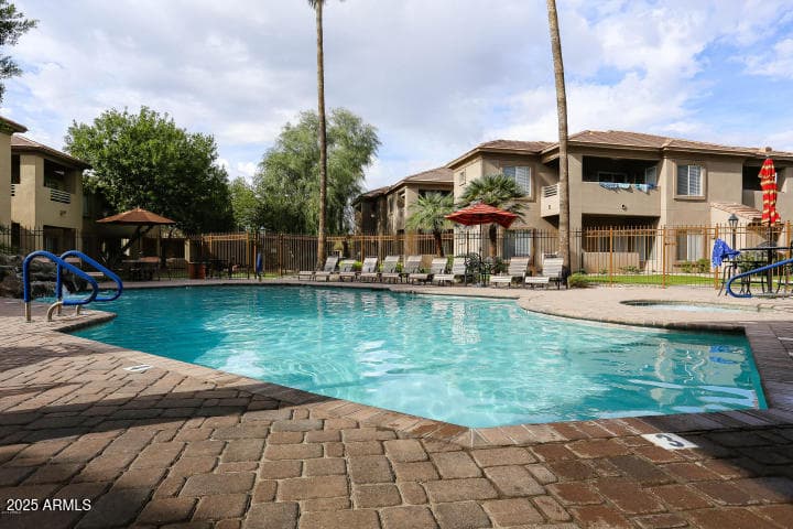 7401 W ARROWHEAD CLUBHOUSE Drive 1023, Glendale, AZ 85308 — photo 29 of 32